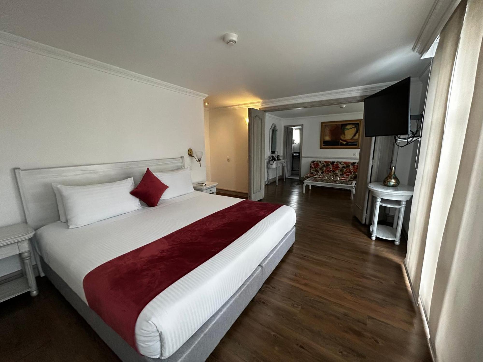 Junior Suite
