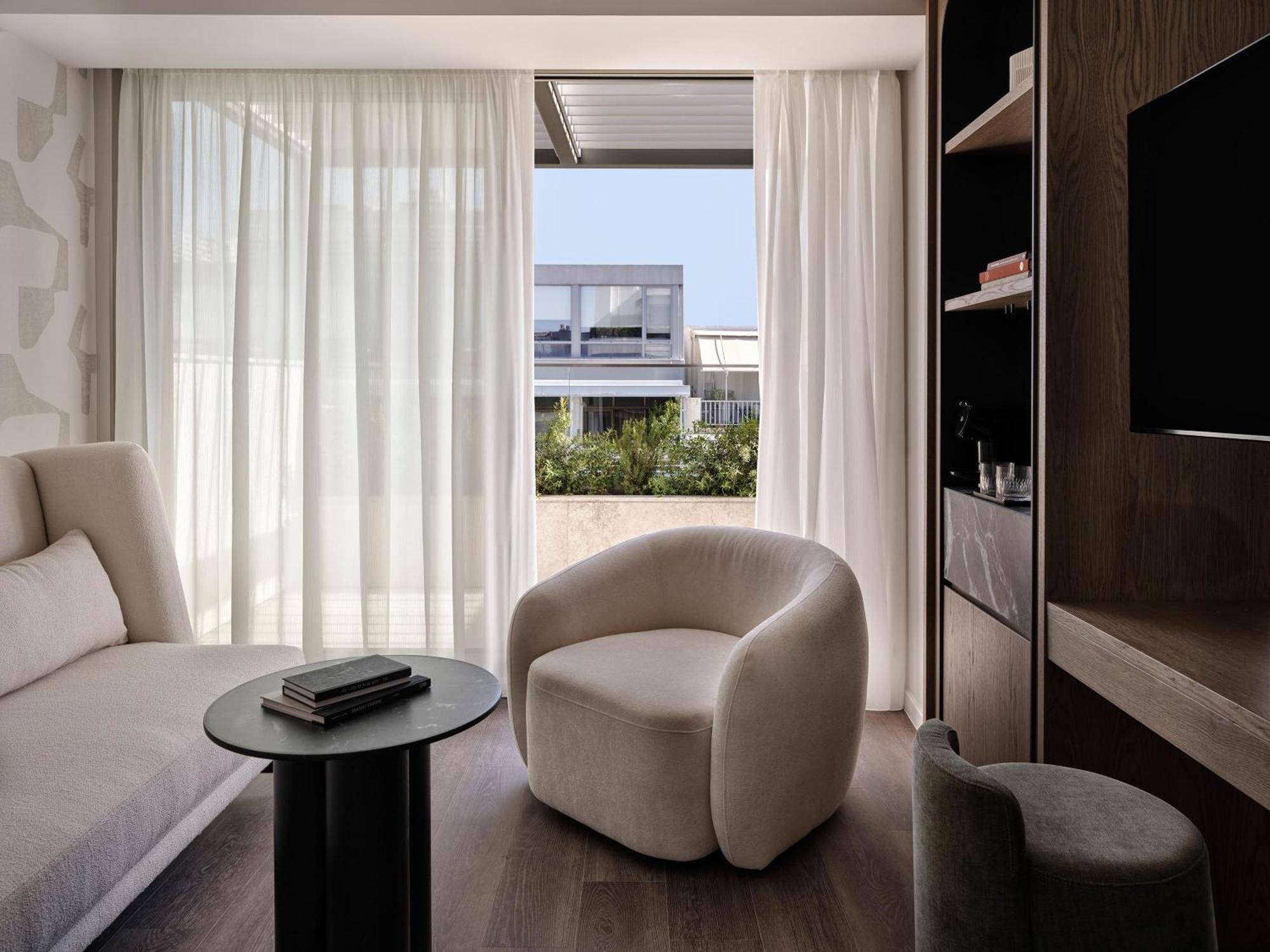 Active Suite