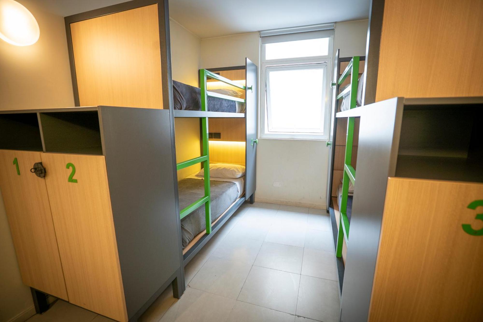 Bed 4-Bed Dormitory Room