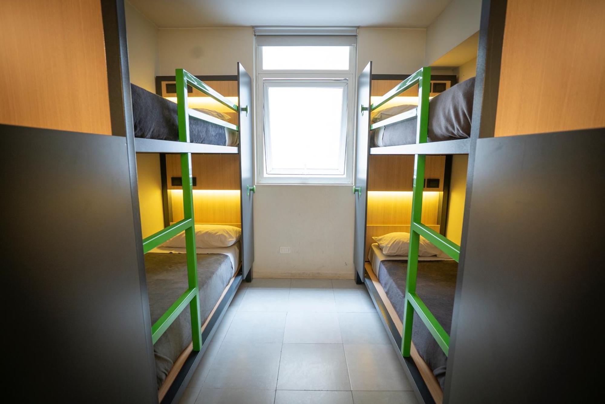 Bed 4-Bed Dormitory Room