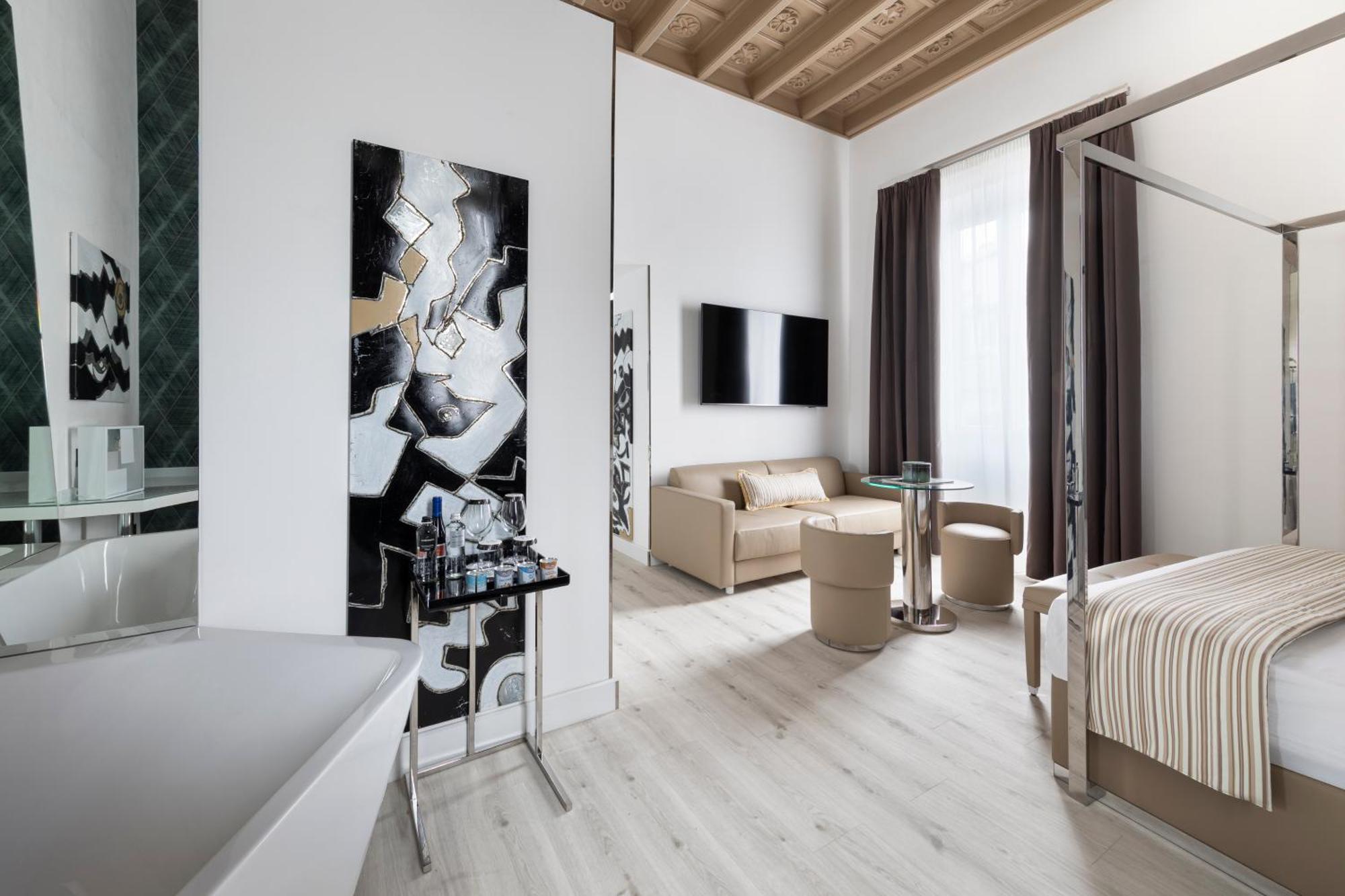 Prestige Suite Terrace