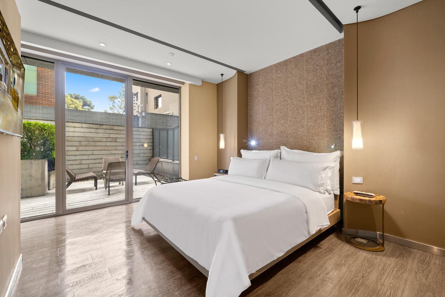 Superior Queen Room