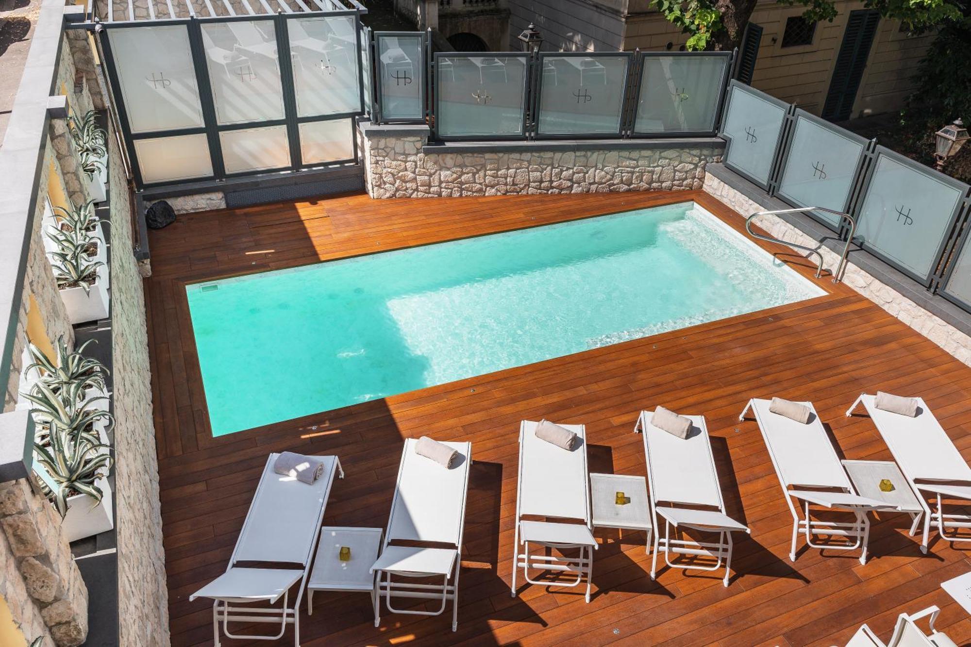 Prestige Suite Terrace