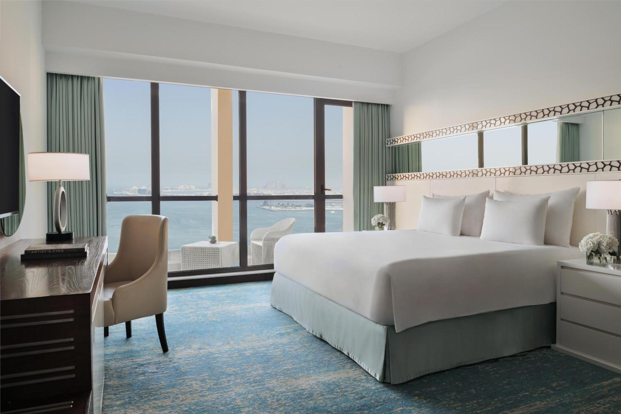 Club Sea View Room Balcony-Higher floor & Coral Lounge Access