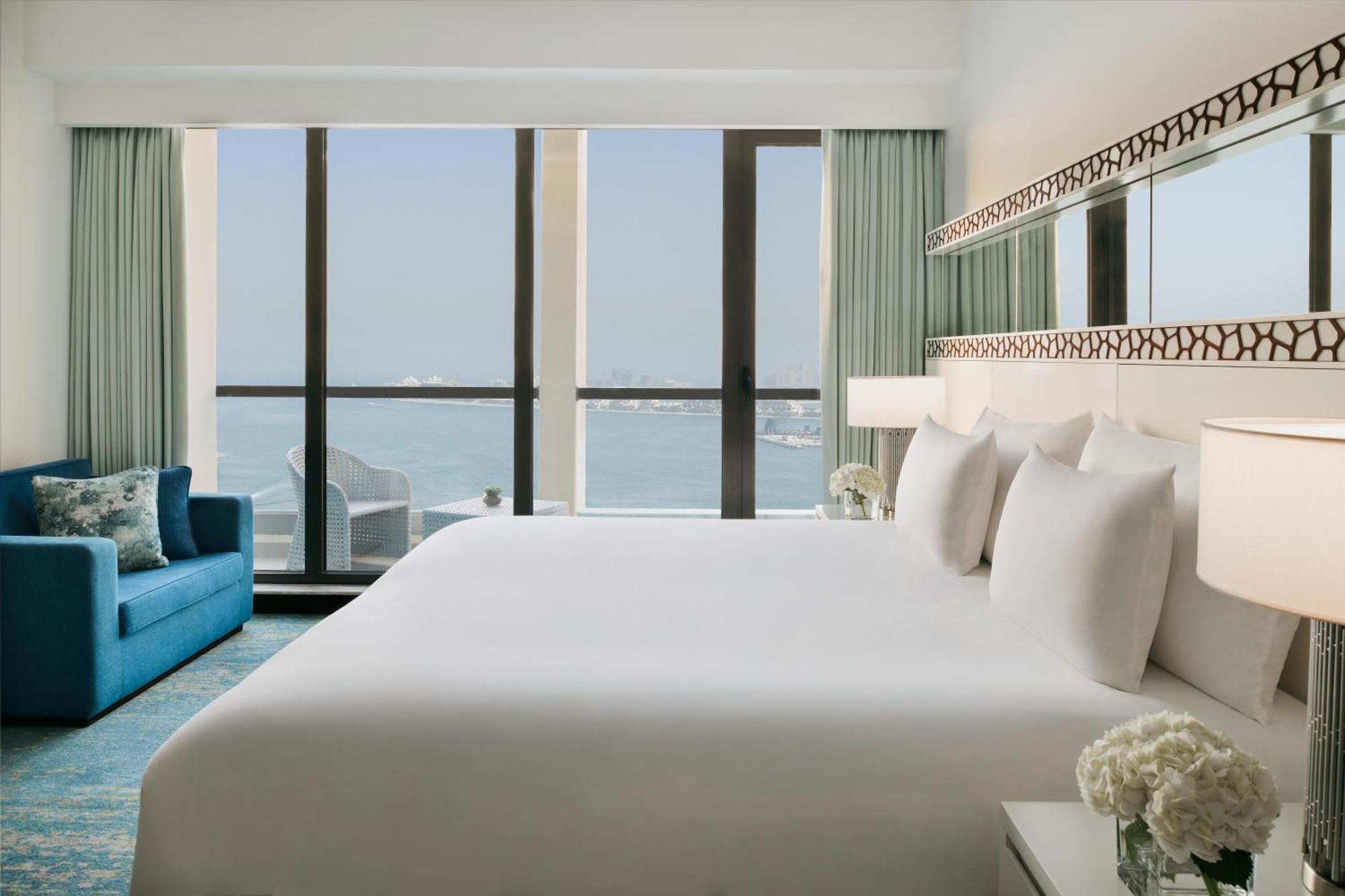 Club Sea View Room Balcony-Higher floor & Coral Lounge Access