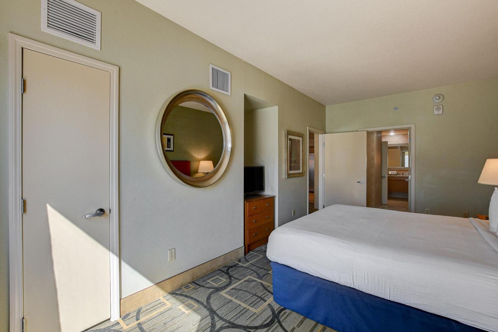 One-Bedroom Suite