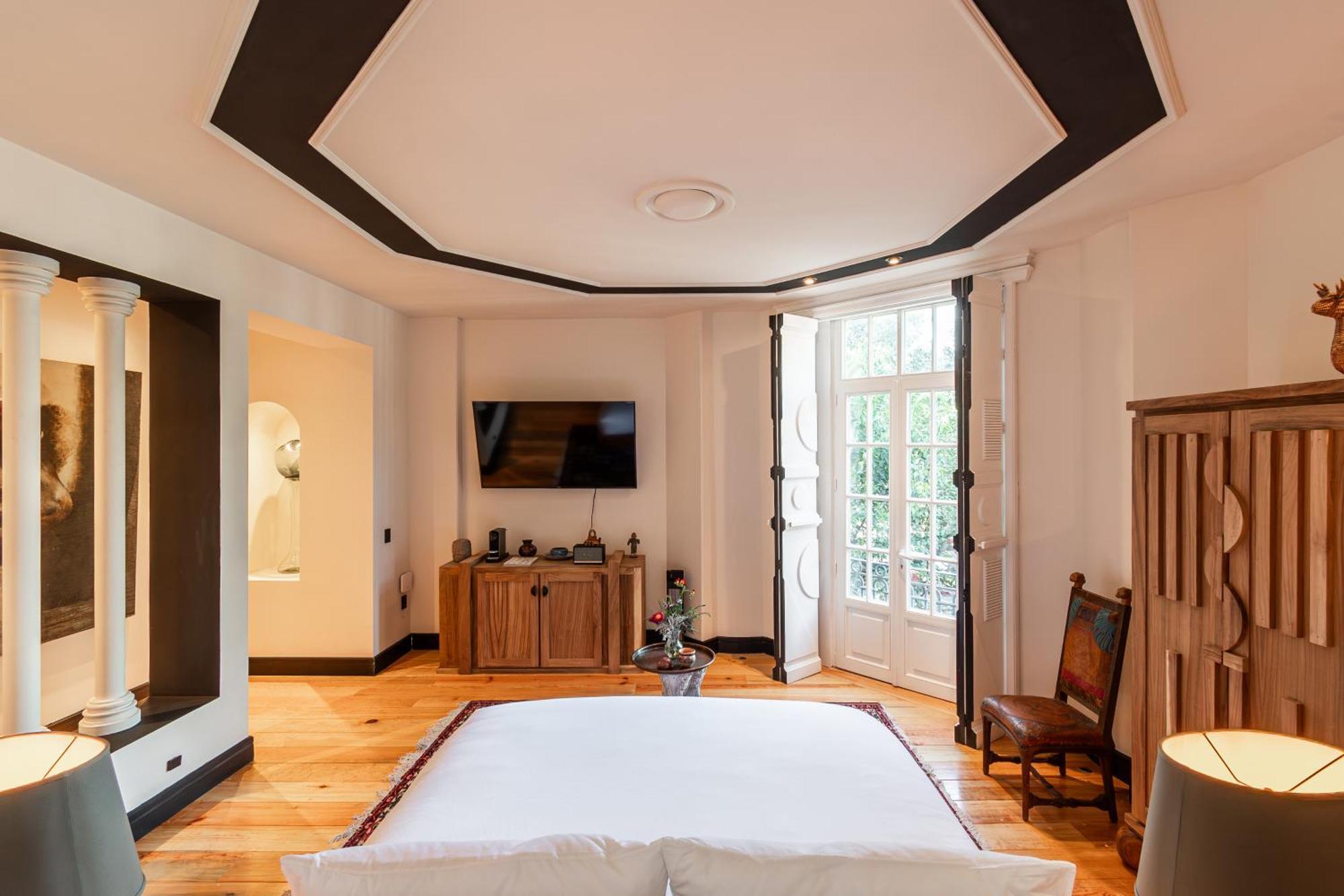 Atlas Suite