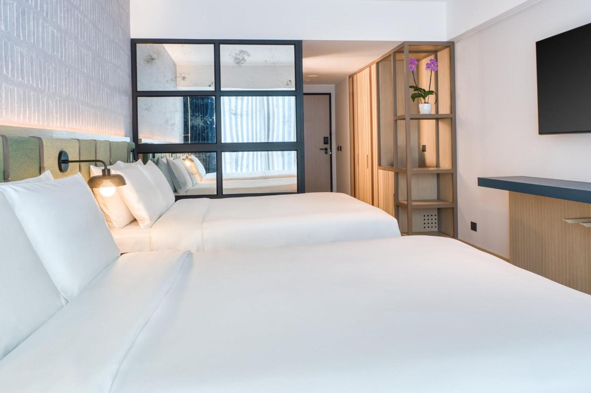 Standard Queen Room Two Queen Beds