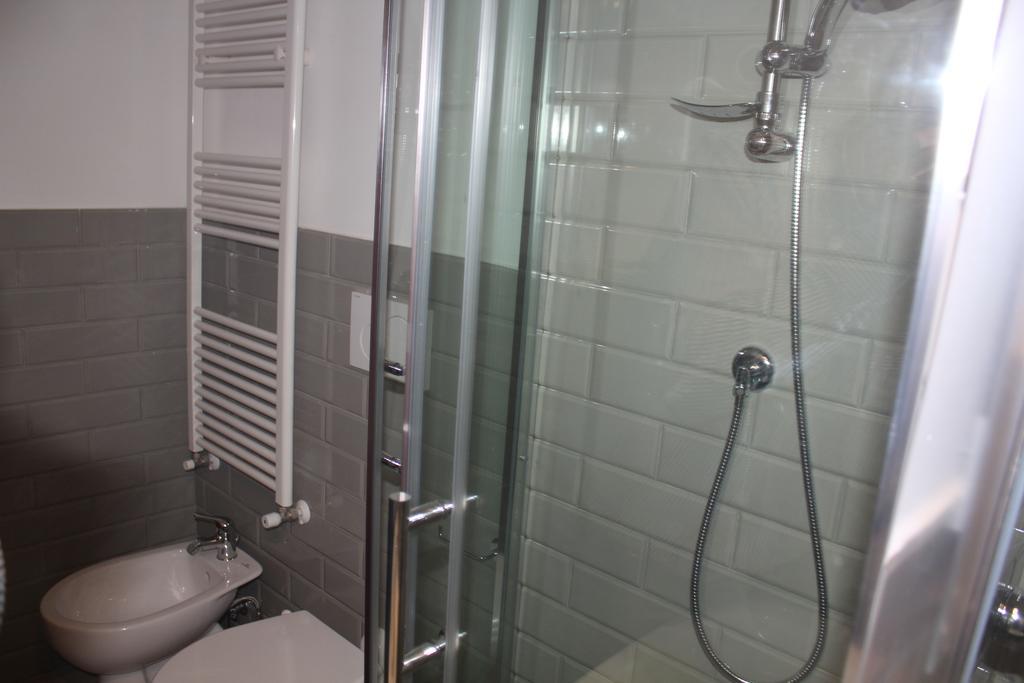 Triple Room Private External Bathroom