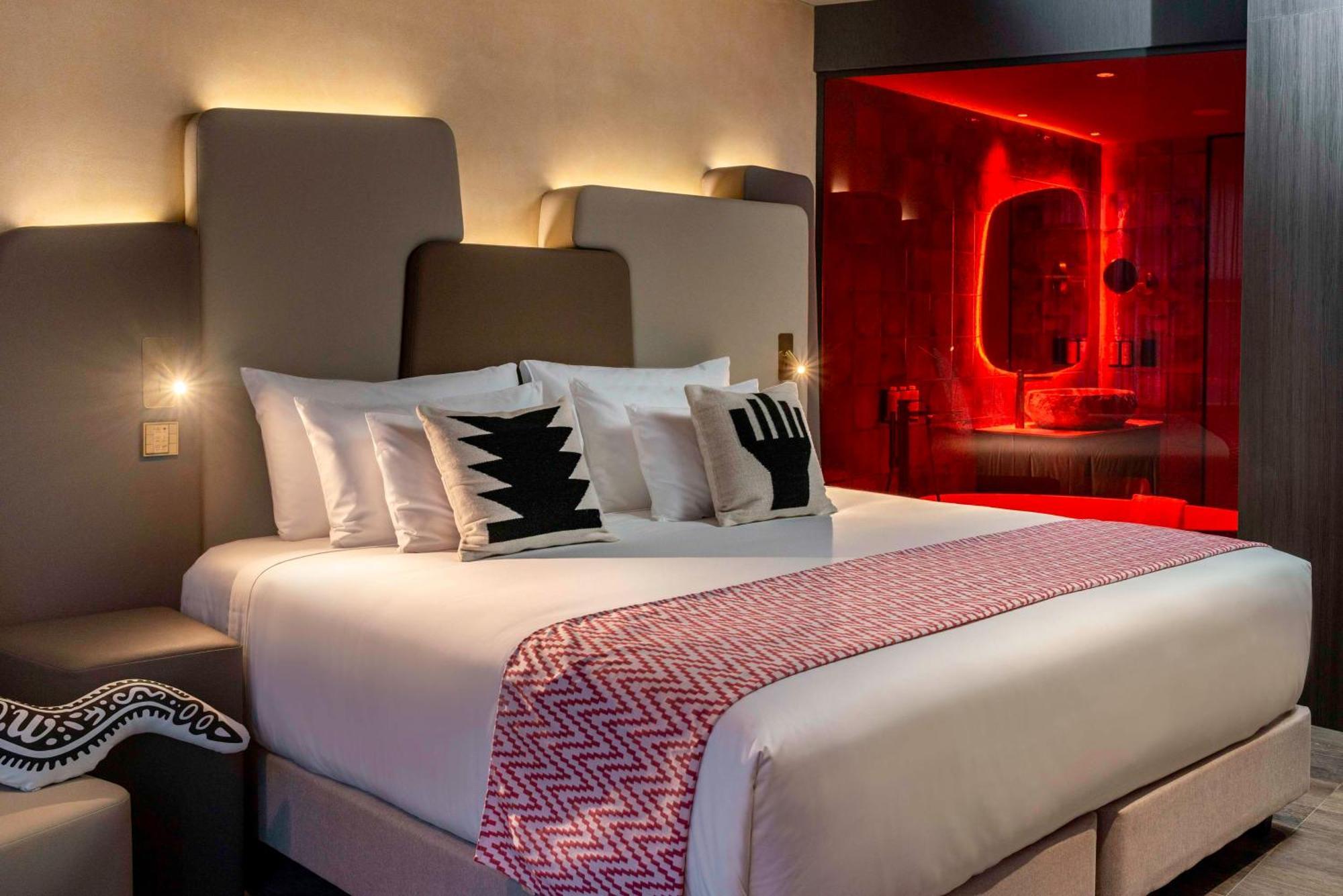 Nhow Premium Room