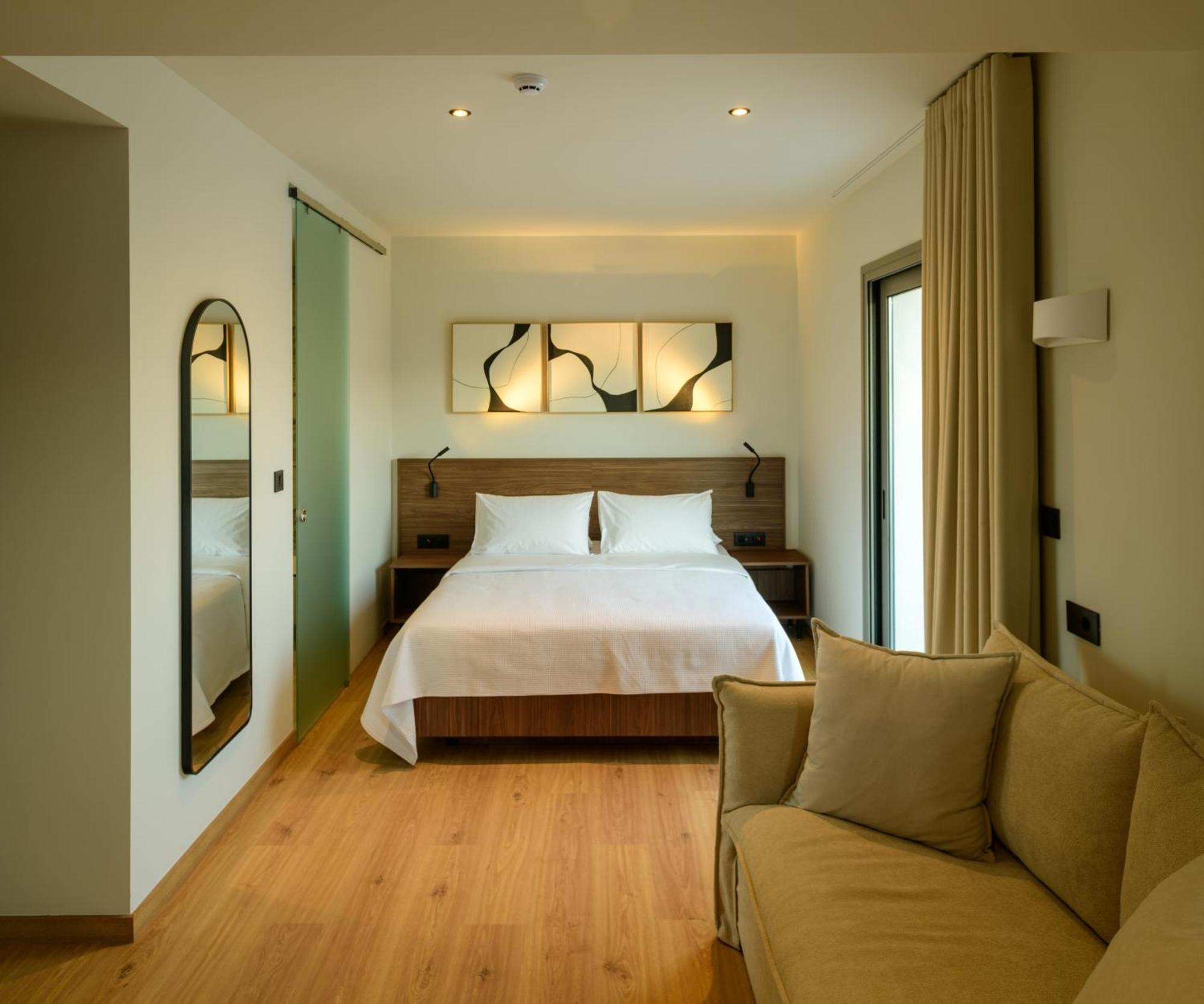 Suite Terrace & Acropolis View