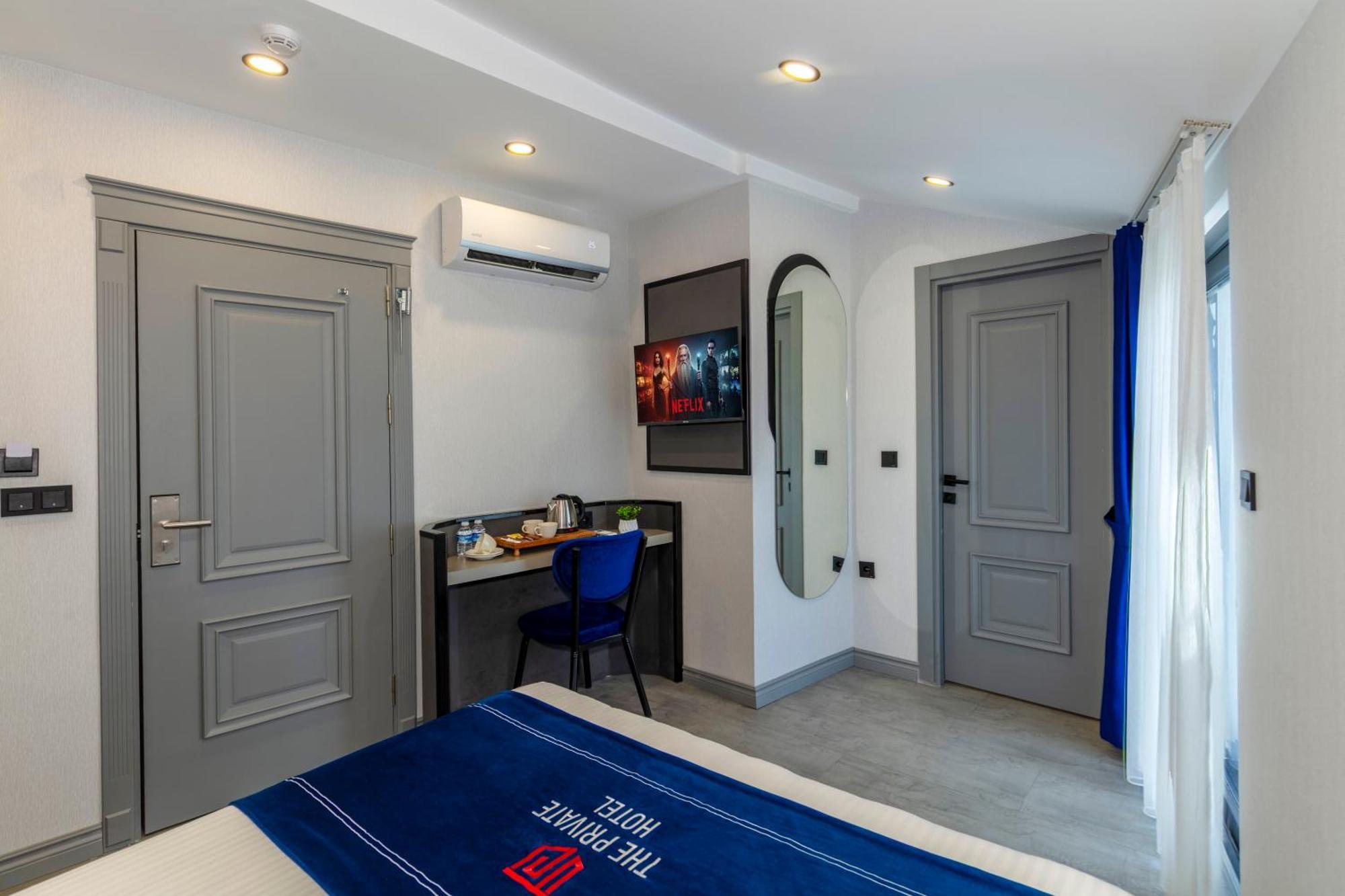 Deluxe Single Room