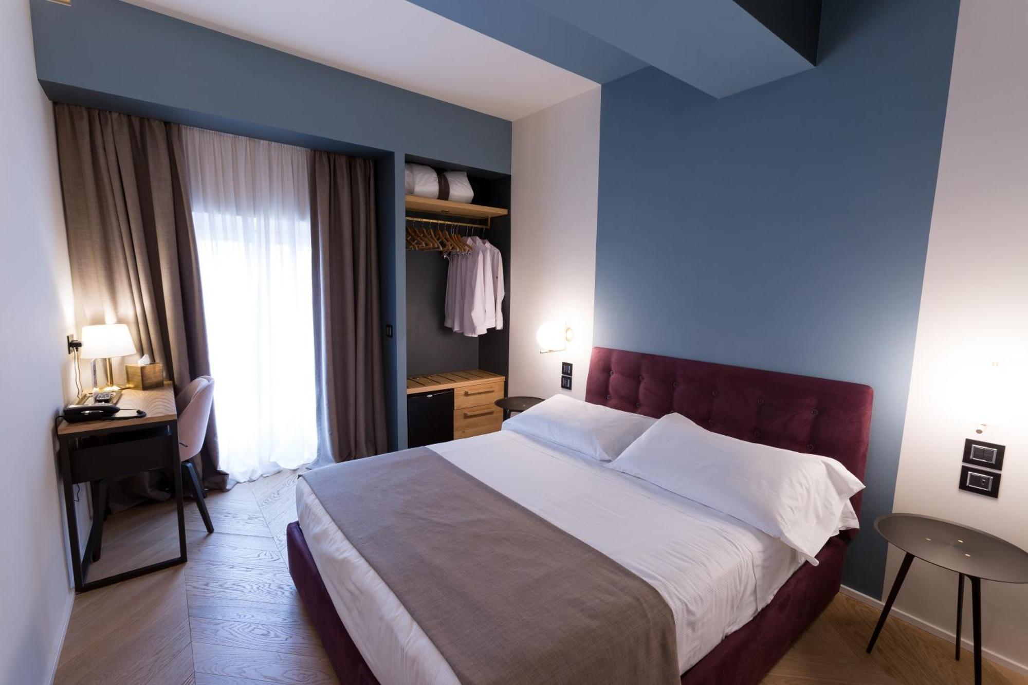 Premium Single Room