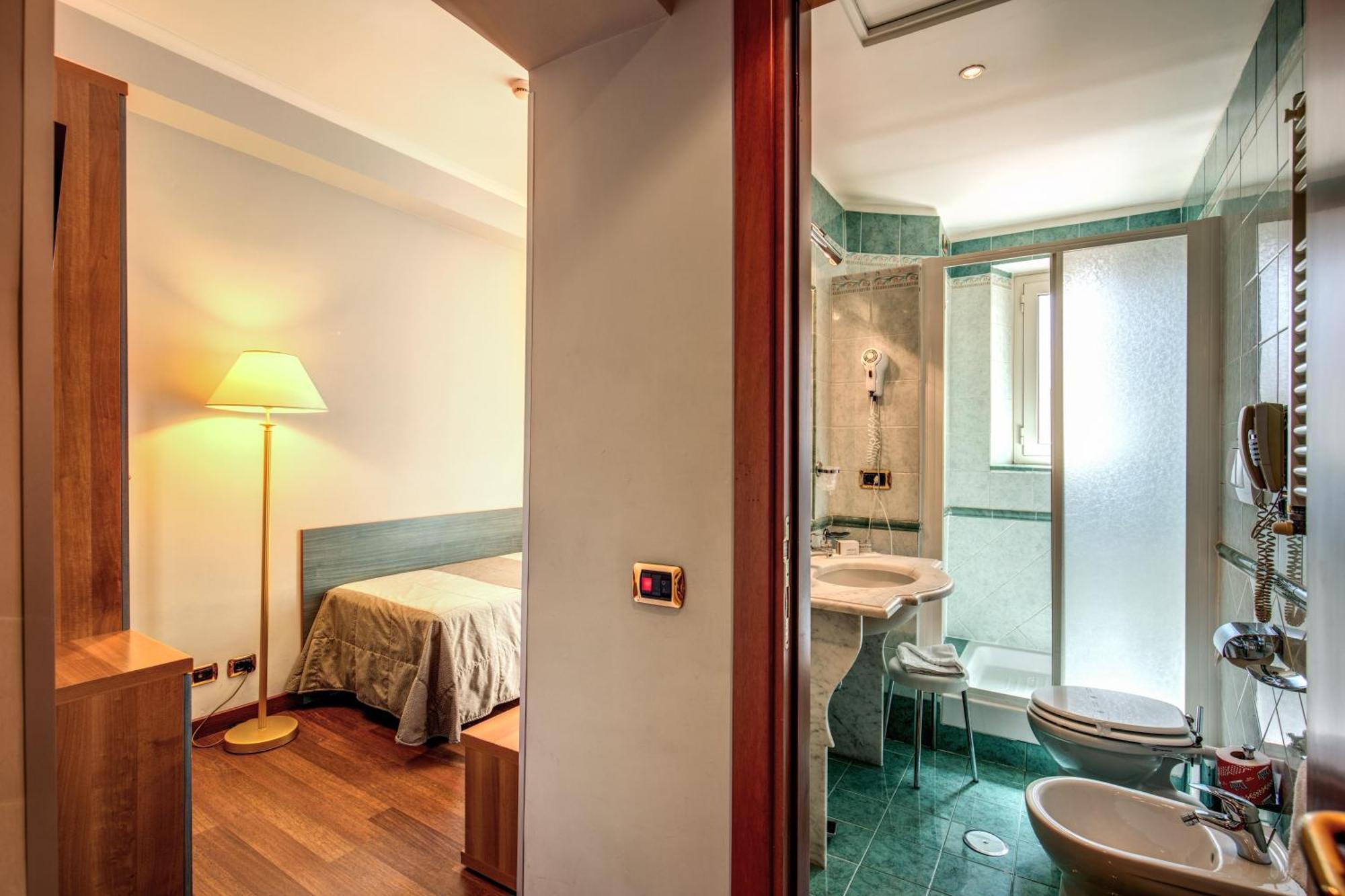 Standard Single Room