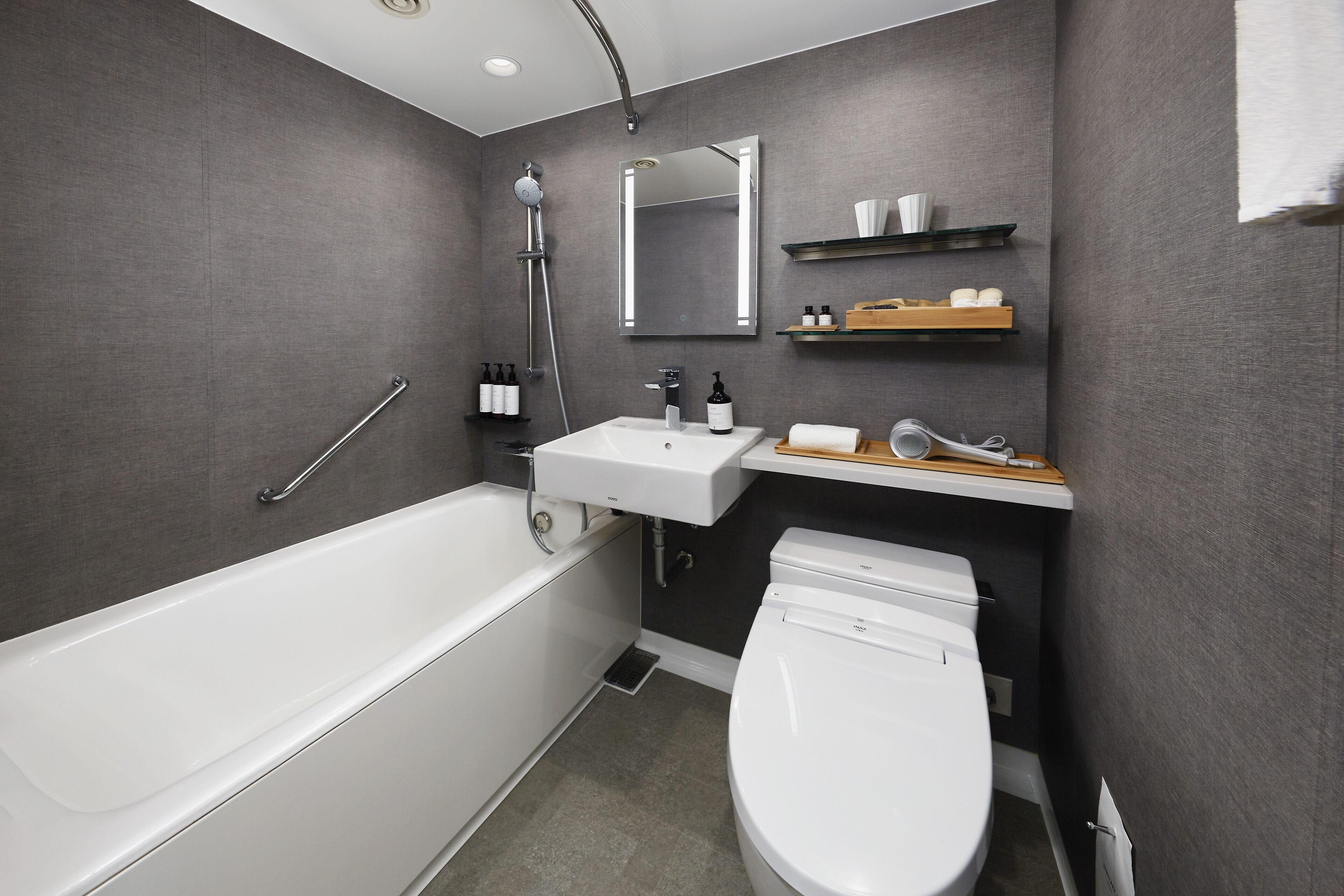 Double or Twin Room Non-Smoking Check after 6PM & Check out before 11AM