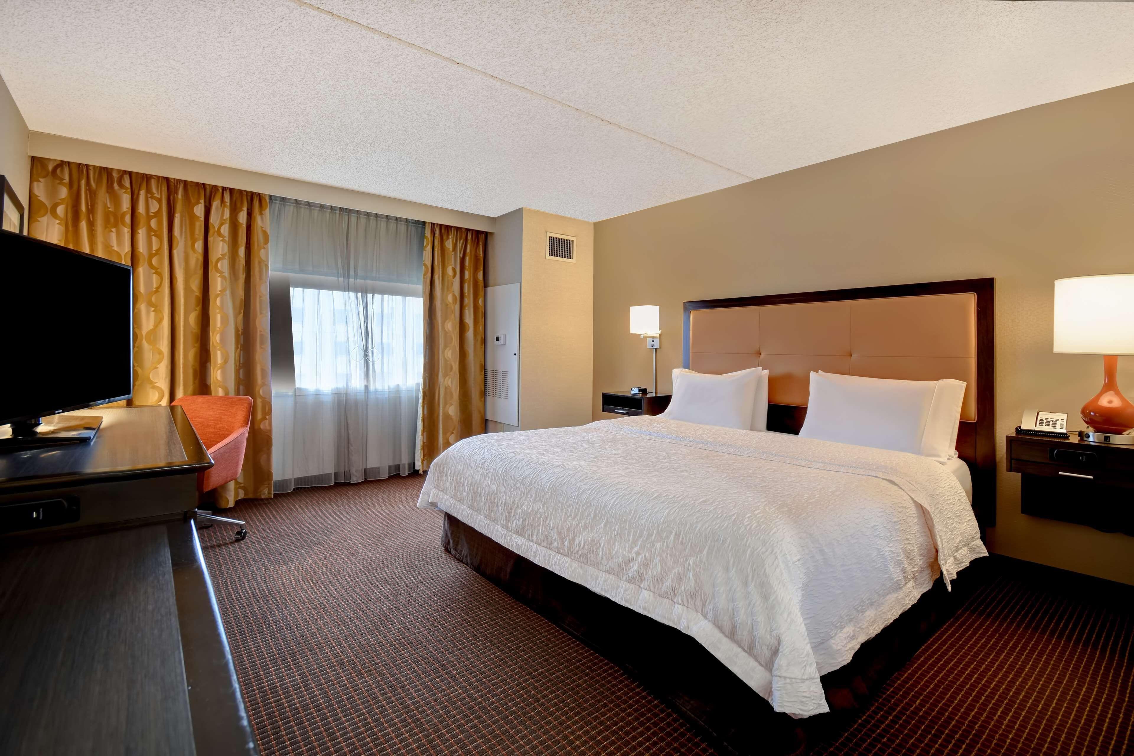King Room - Mobility Access/Non-Smoking,1710037768:JPEG
