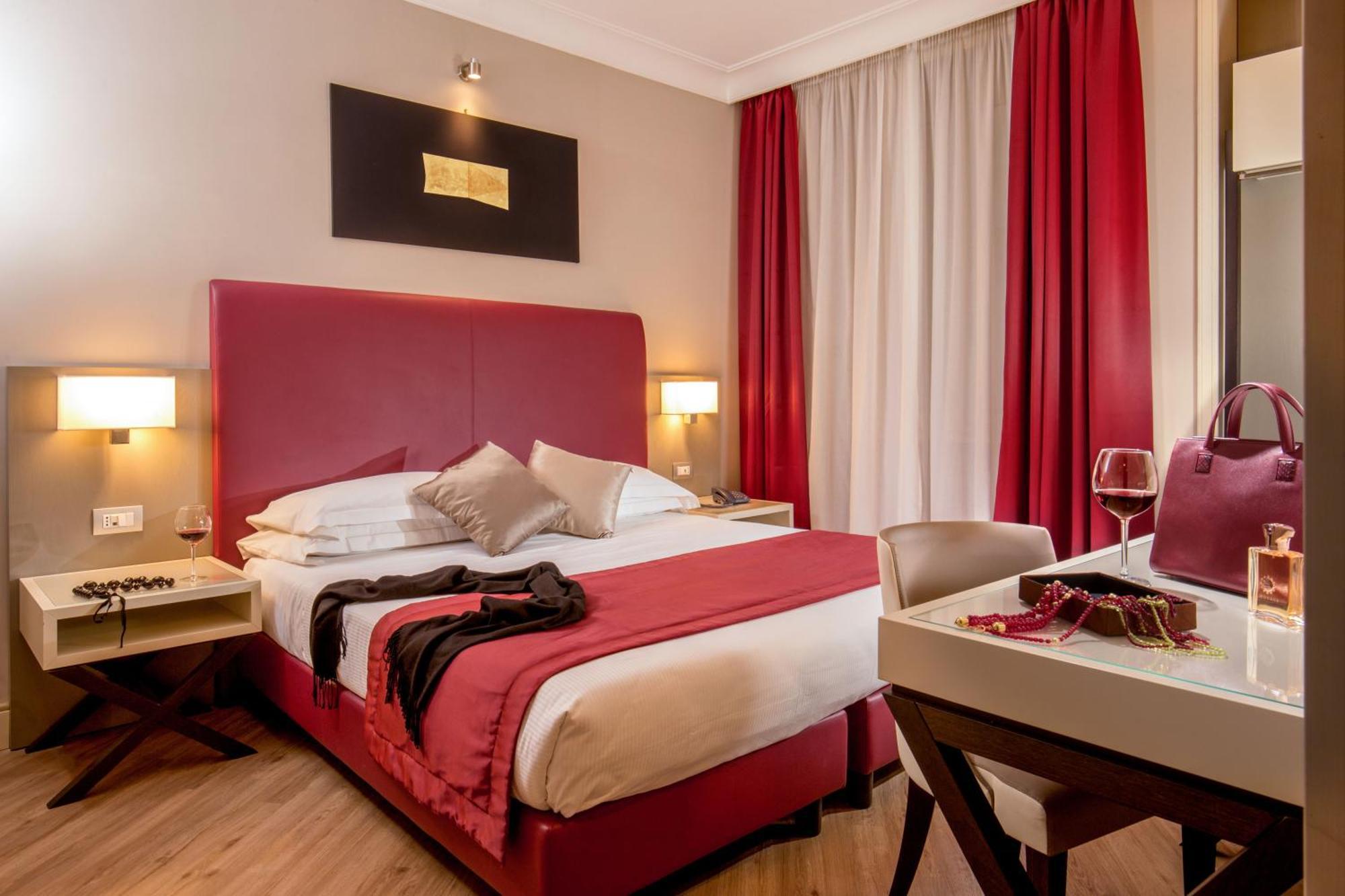Classic Double Room