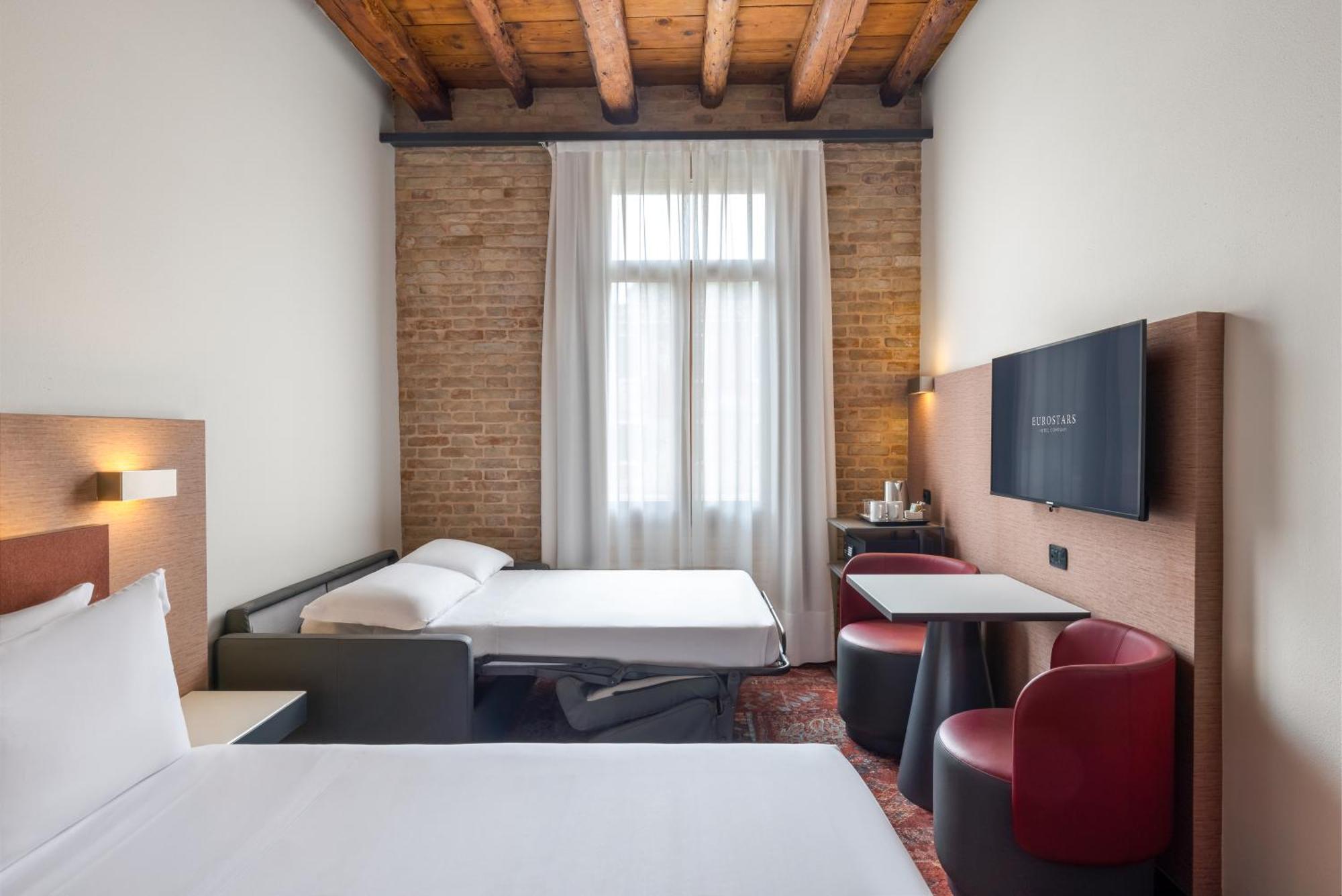 Double Room with Sofa Bed