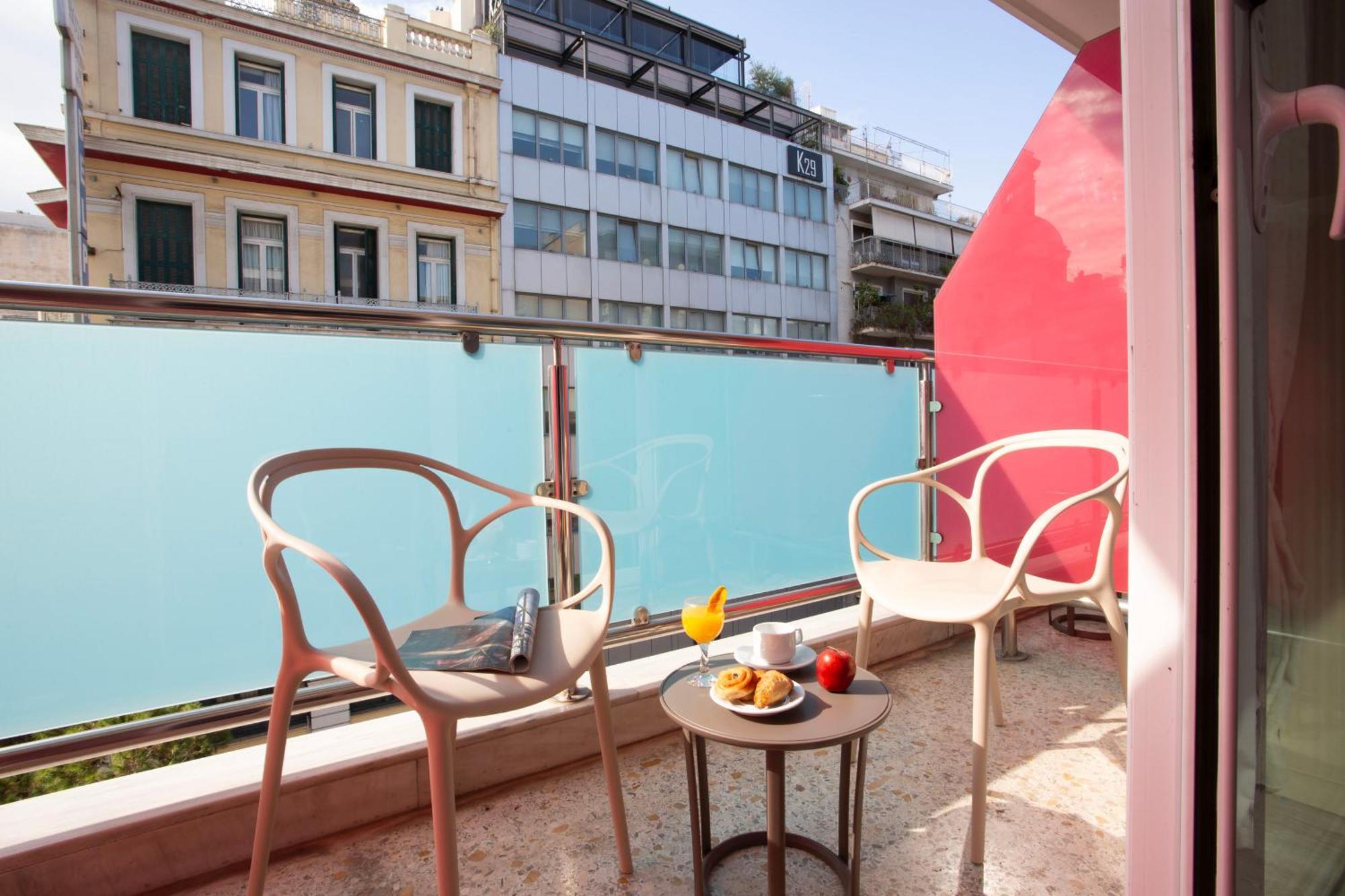 Connecting Double or Twin Rooms Balcony