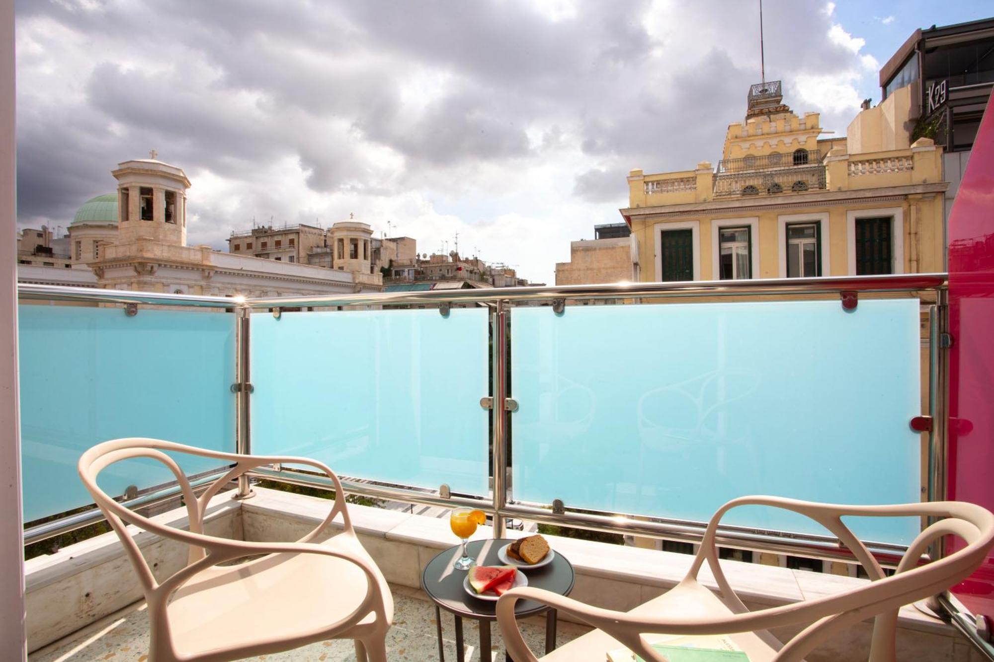 Connecting Double or Twin Rooms Balcony