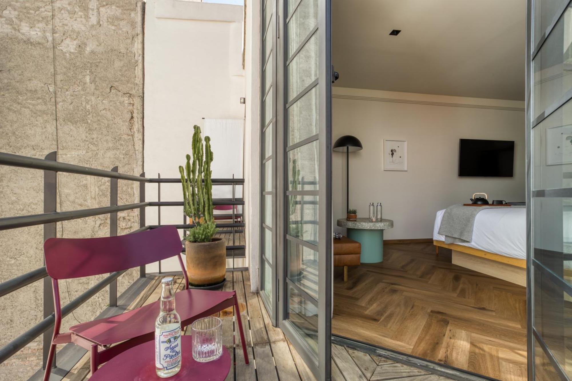 Standard Suite