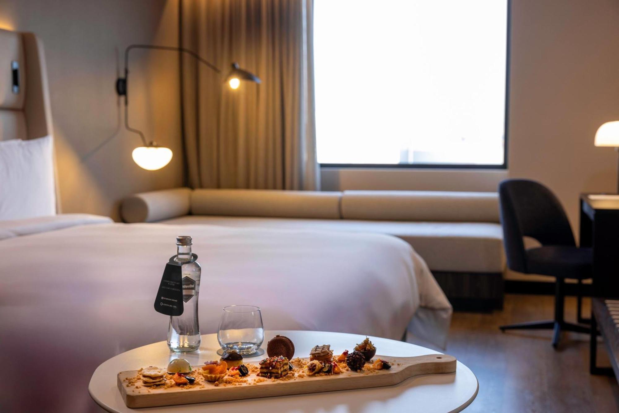 Superior Room Two Single Beds Non-Smoking