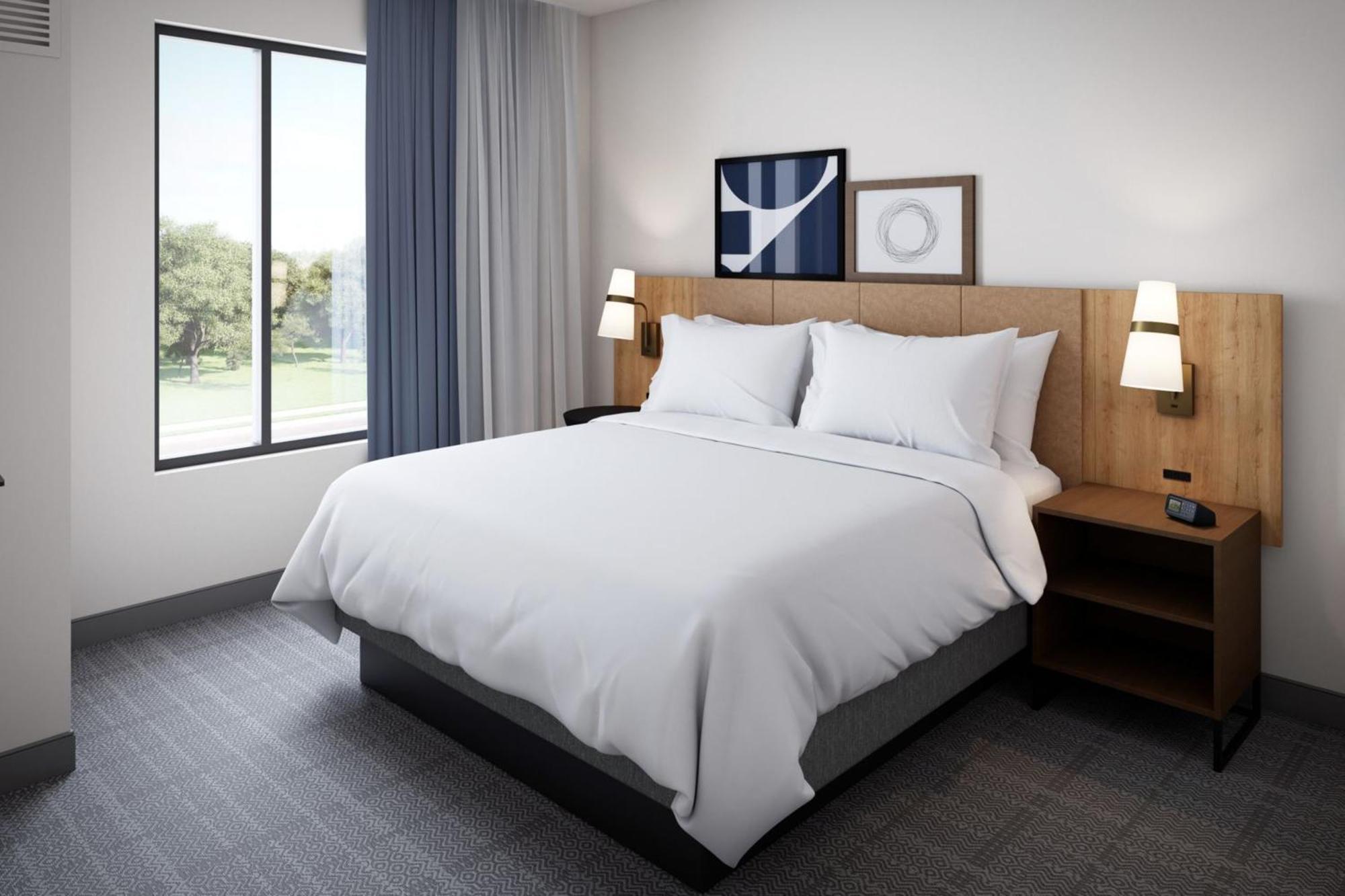 One-Bedroom King Suite with Mobility Accessible Roll-In Shower