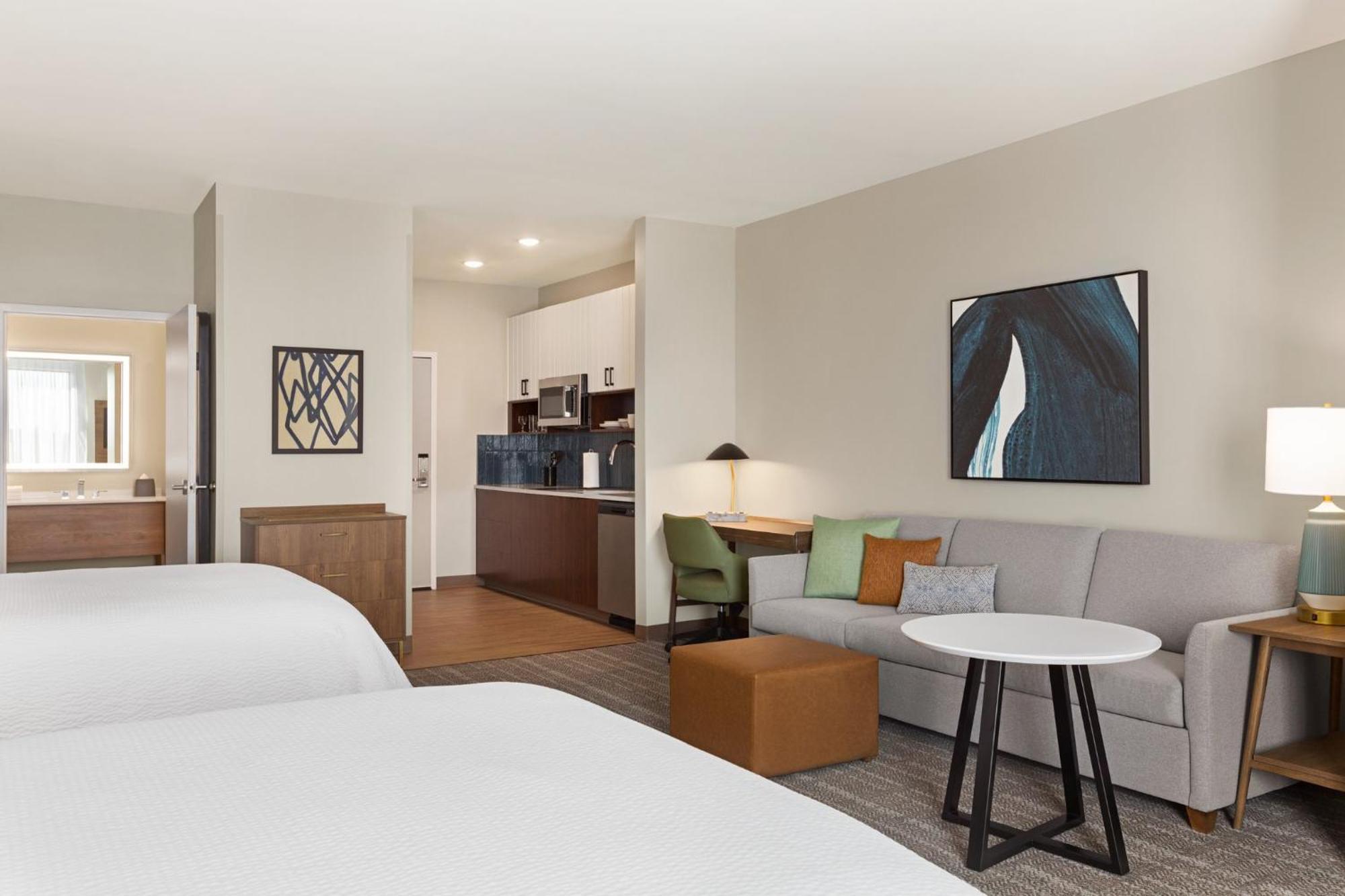 Studio Queen Suite with Two Queen Beds and Mobility Accessible Transfer Shower