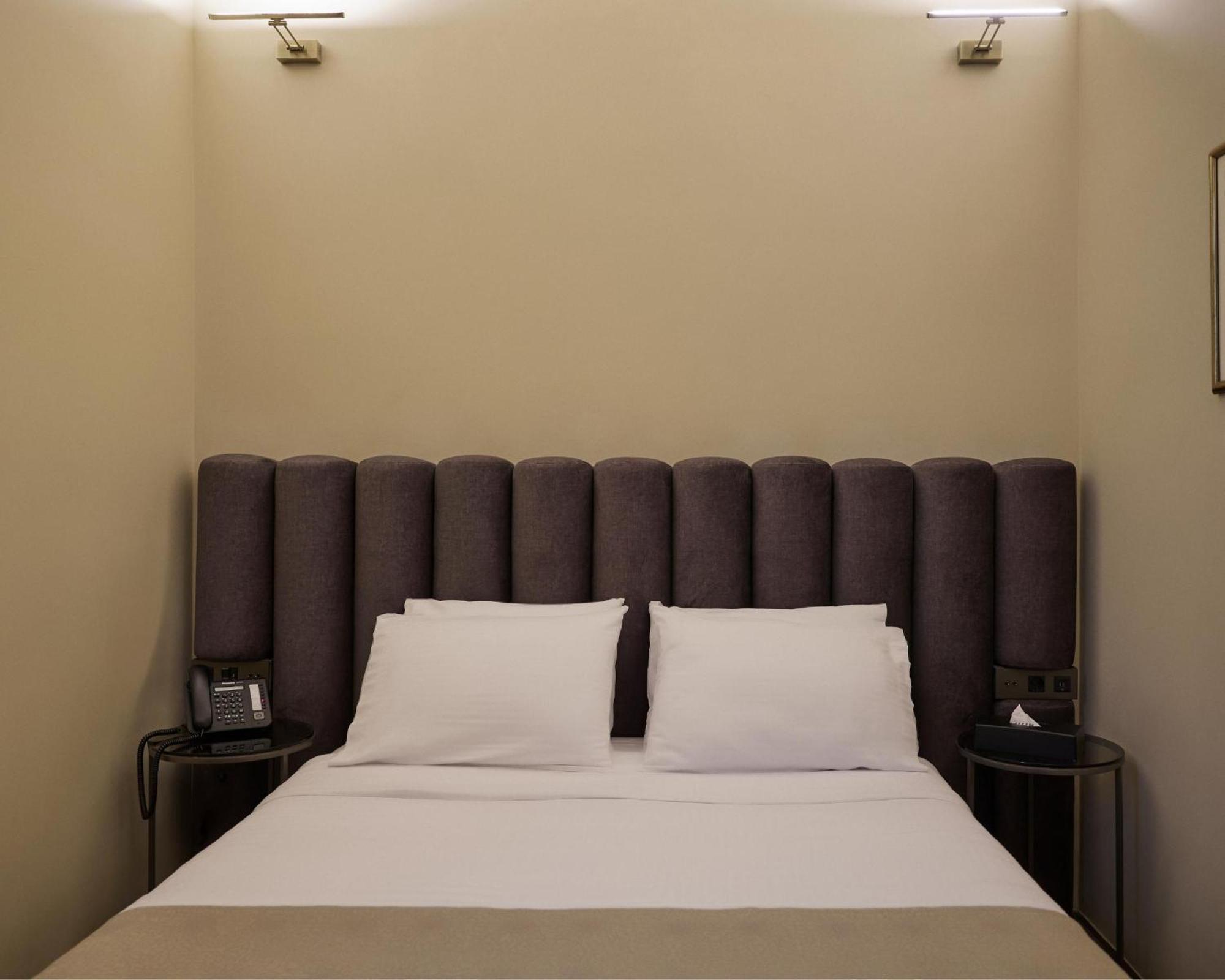 Classic Athenian Room