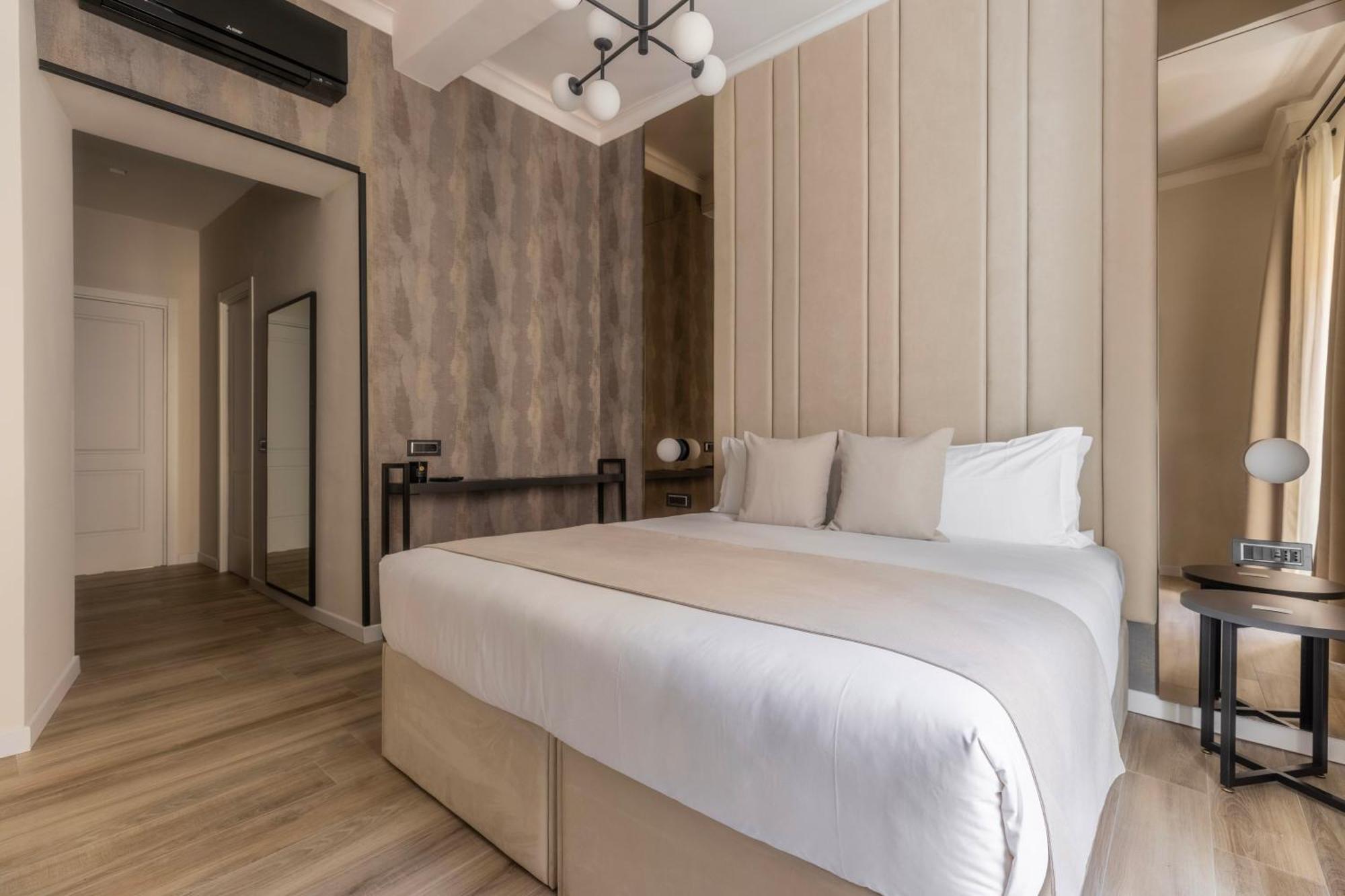 Deluxe Two-Bedroom Apartment