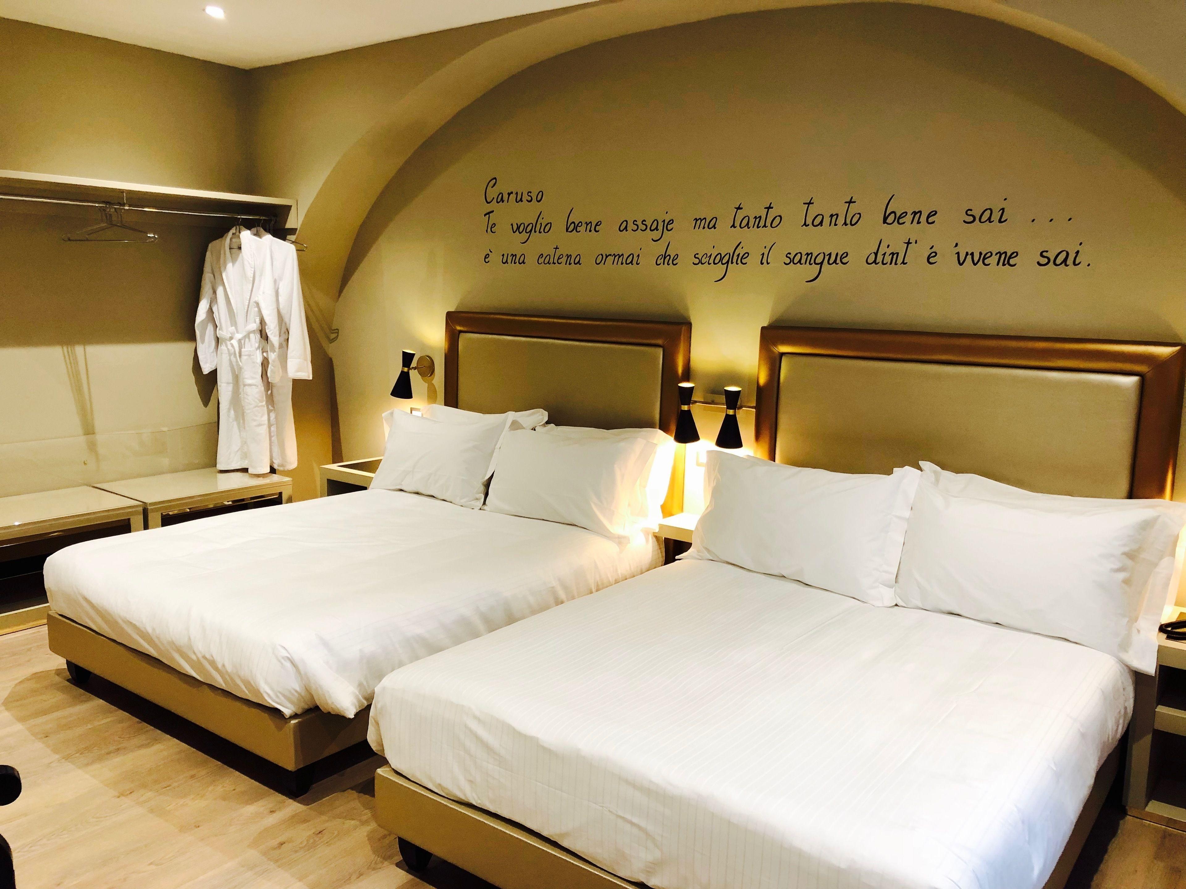 Suite Double Queen Bed