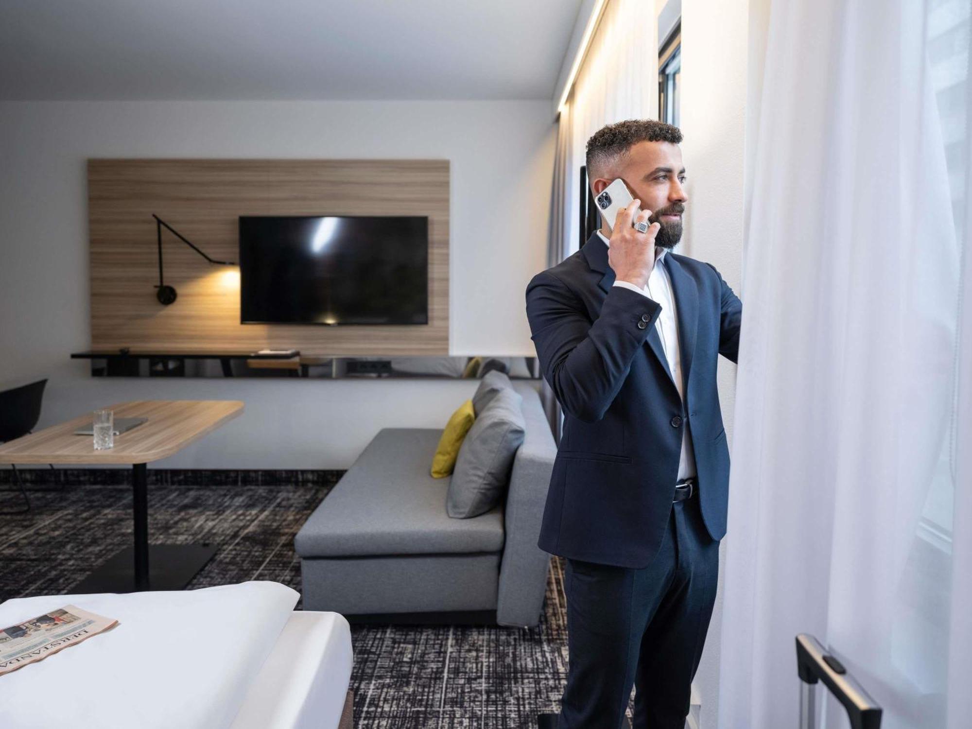 Junior King Suite