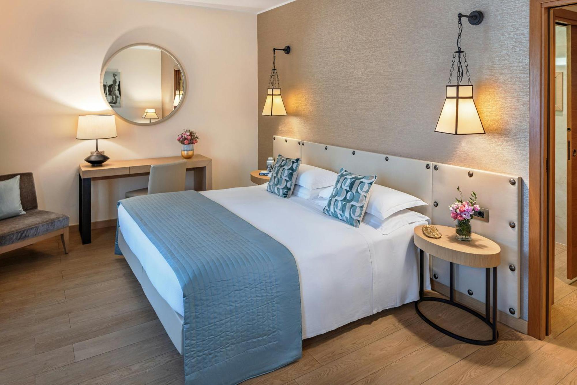 Two Connecting Double Rooms