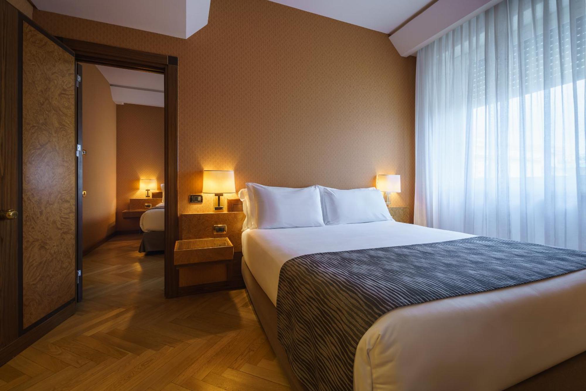 Two Connecting Double Rooms