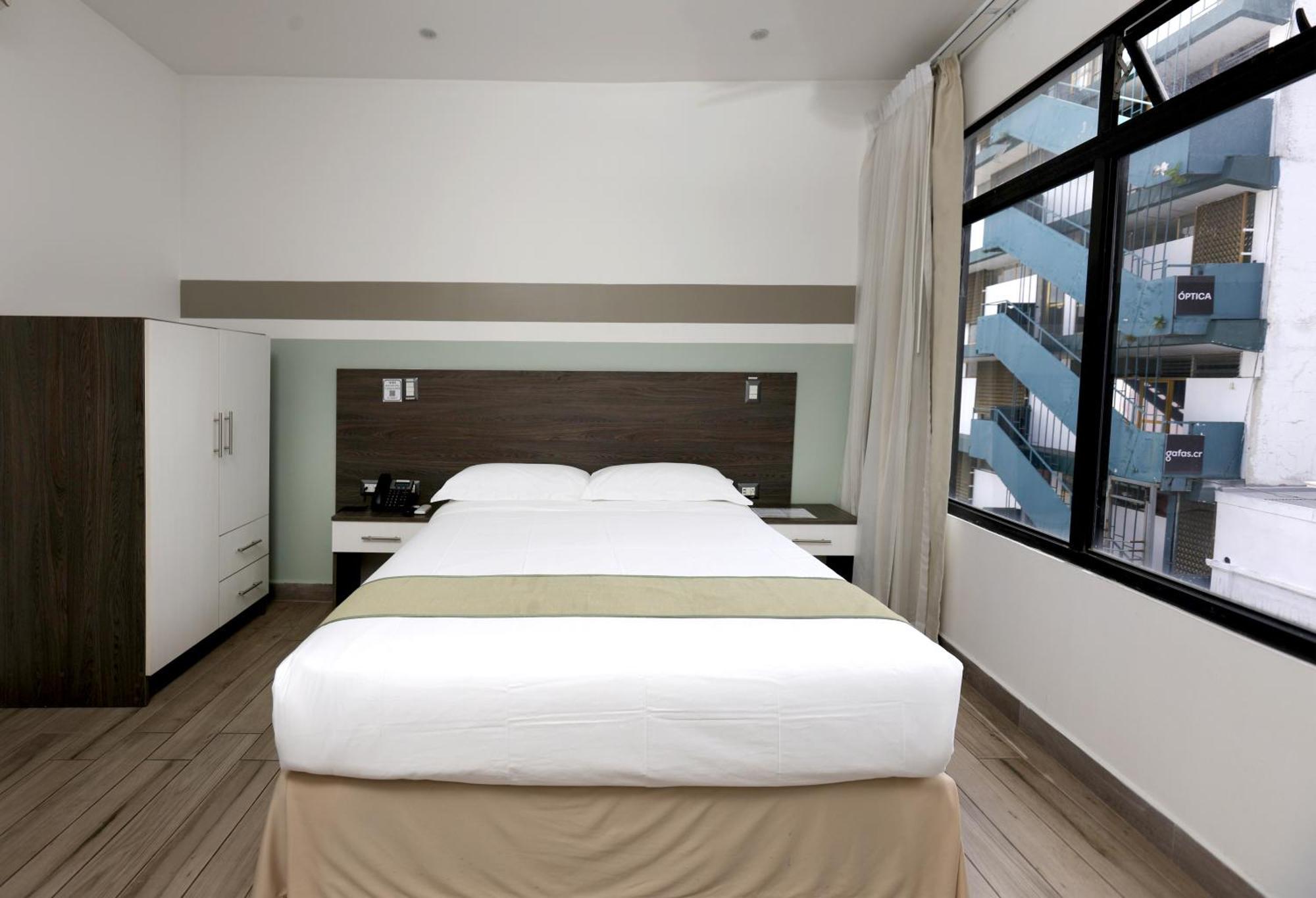 Deluxe Room City View