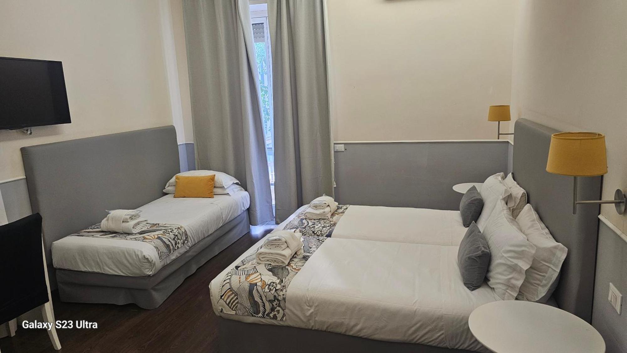 Triple Room