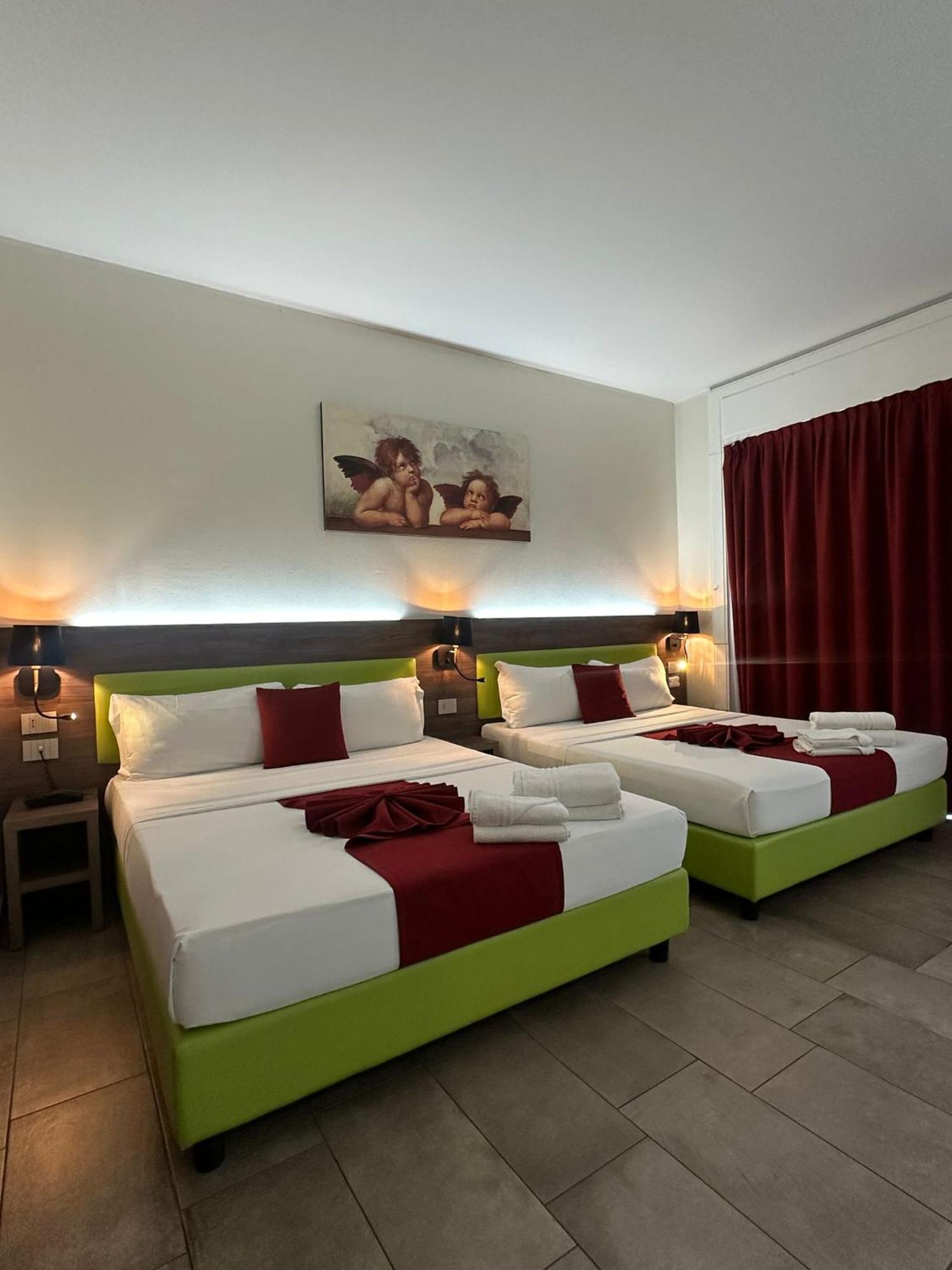 Comfort Quadruple Room
