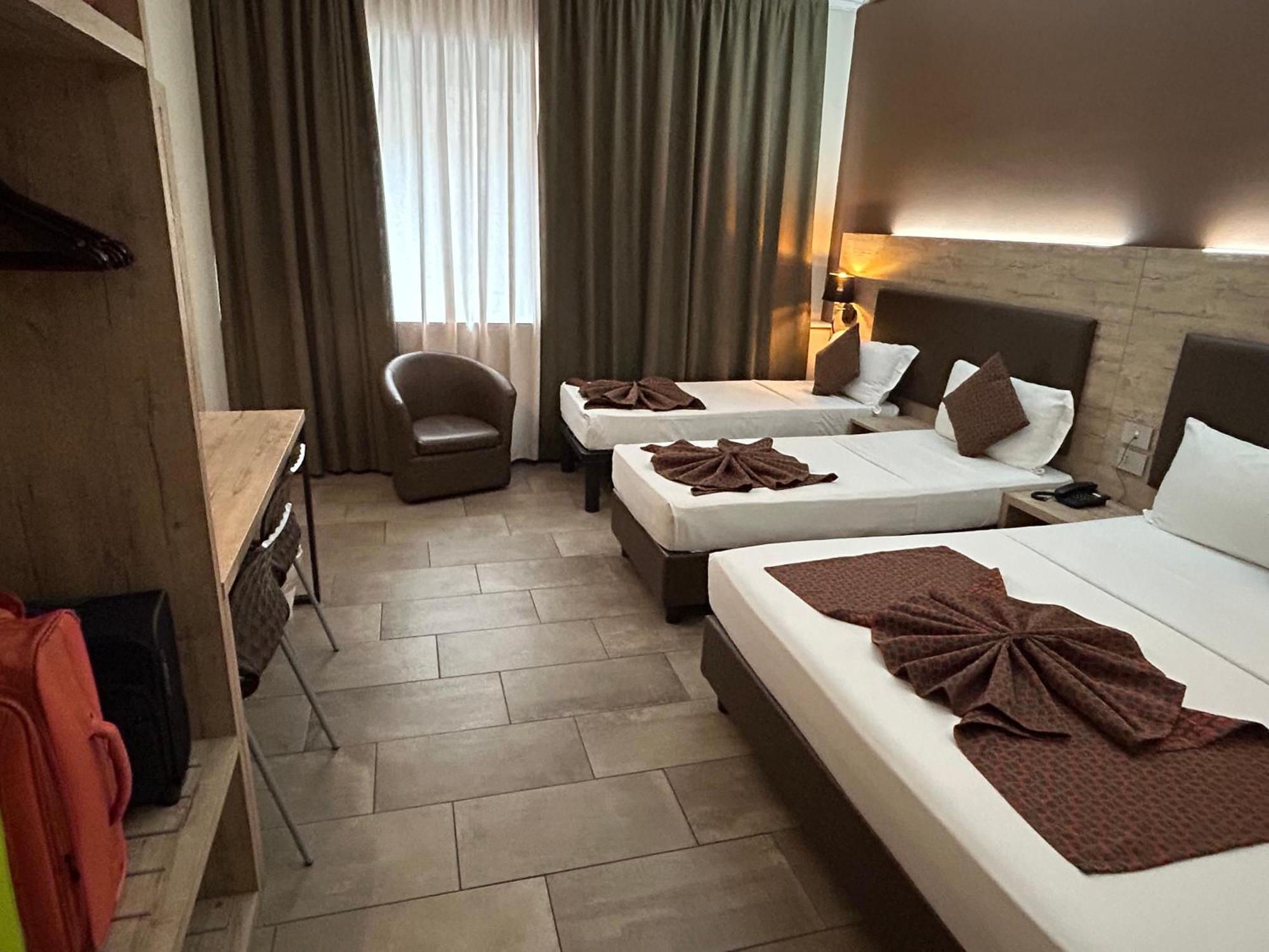 Comfort Quadruple Room