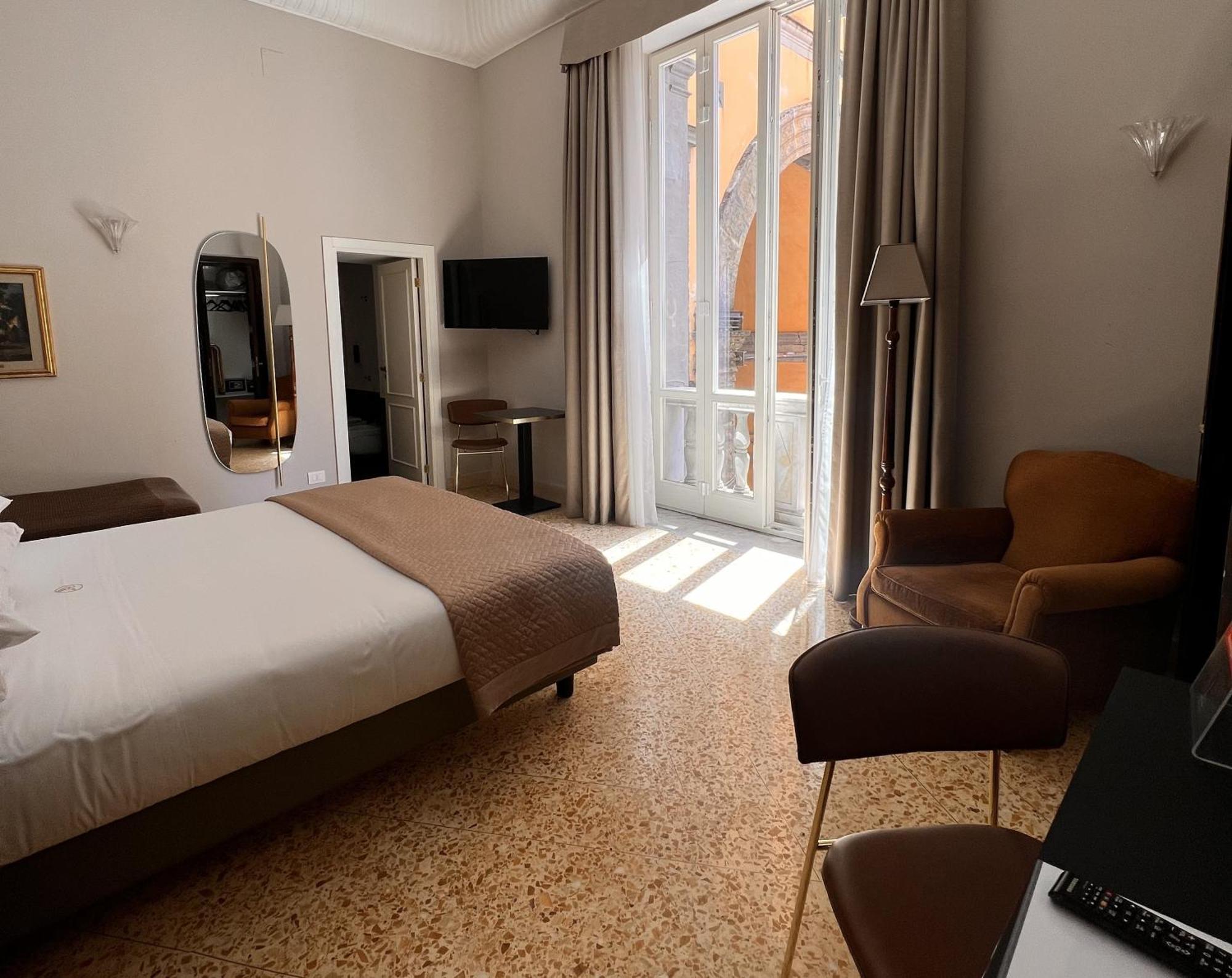 Double Room Private External Bathroom