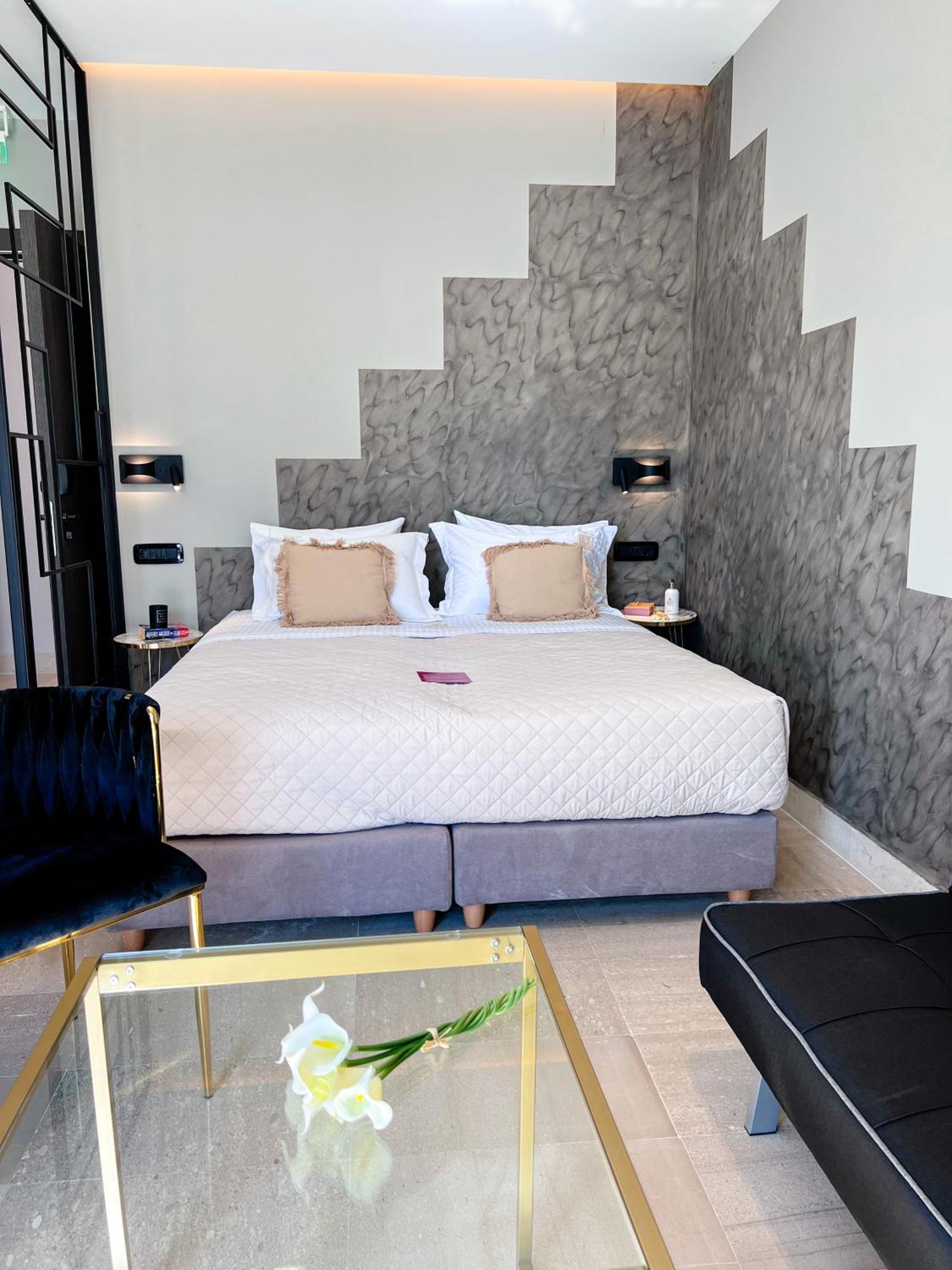 Double or Twin Room City View