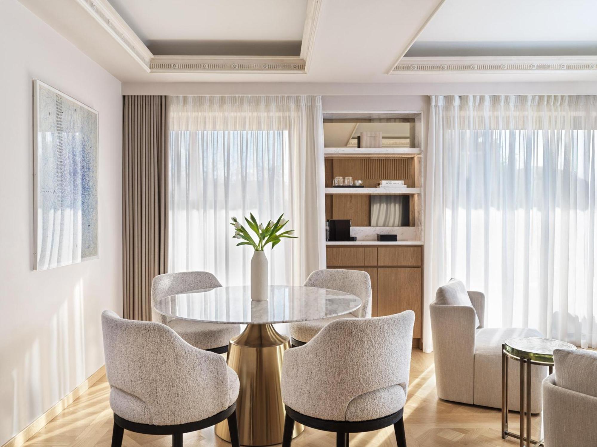 Presidential Suite