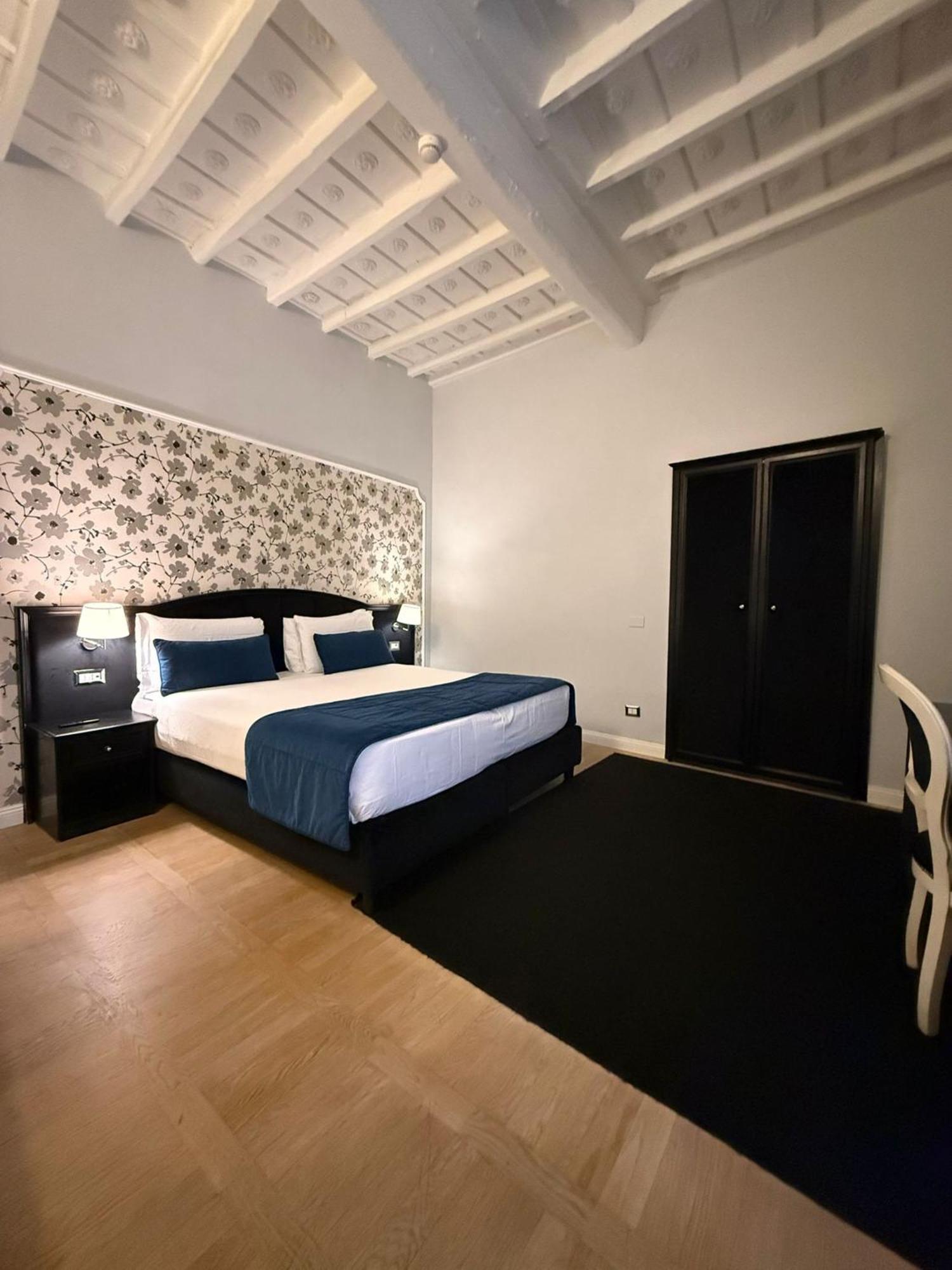 Superior Deluxe Double or Twin Room