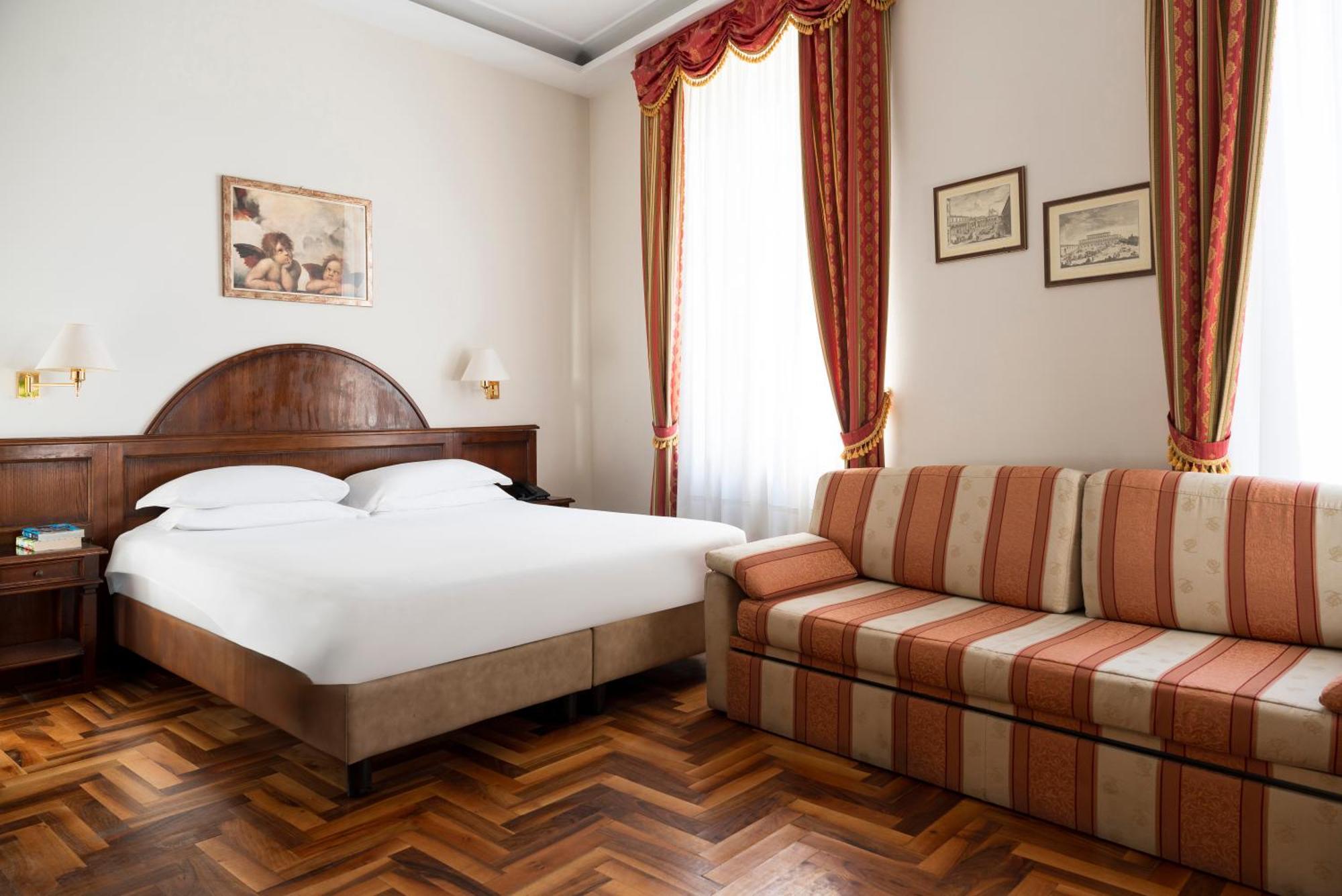 Classic Quadruple Room