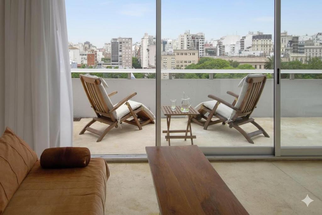 Suite Balcony