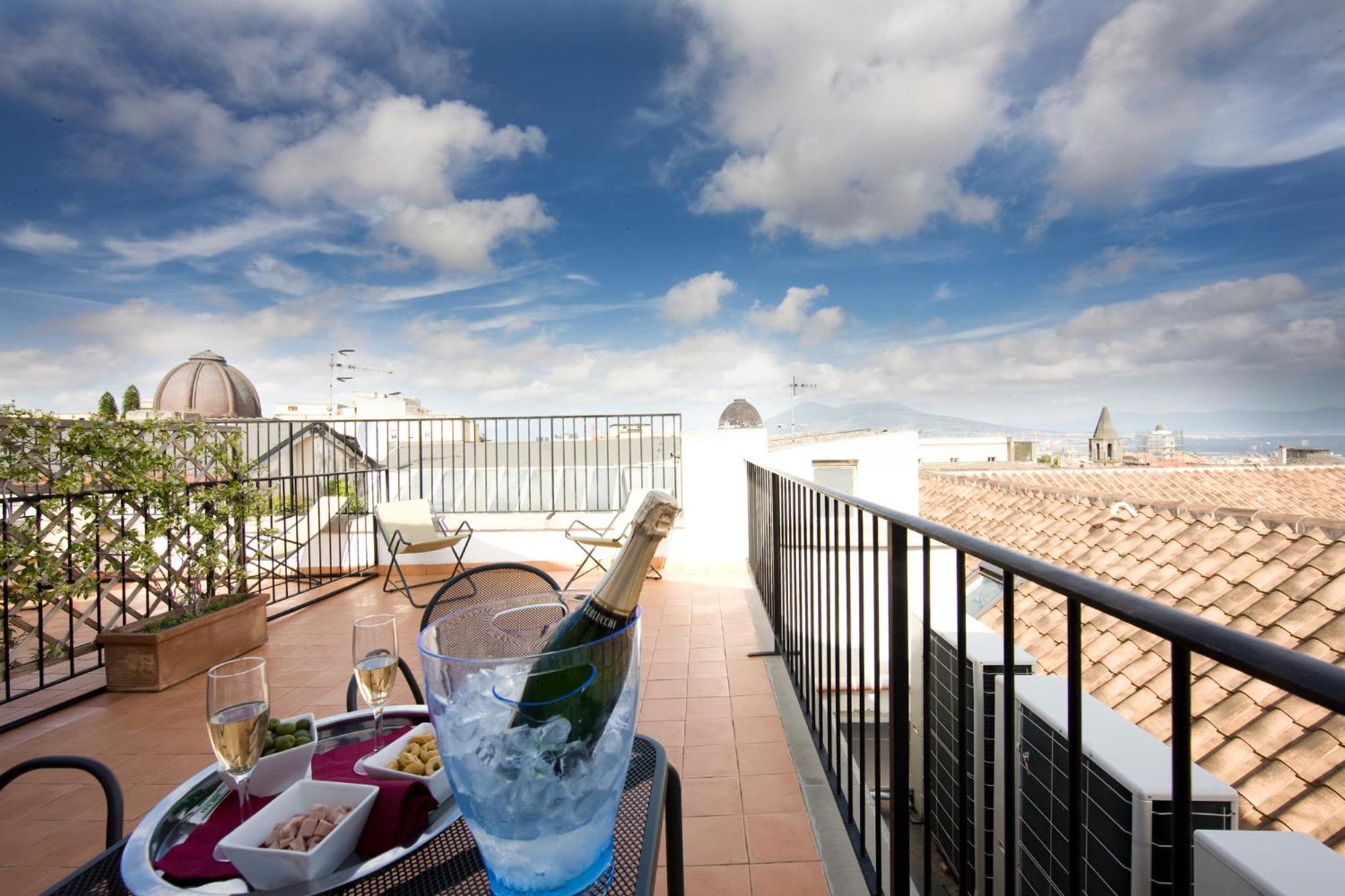 Double or Twin Room Terrace