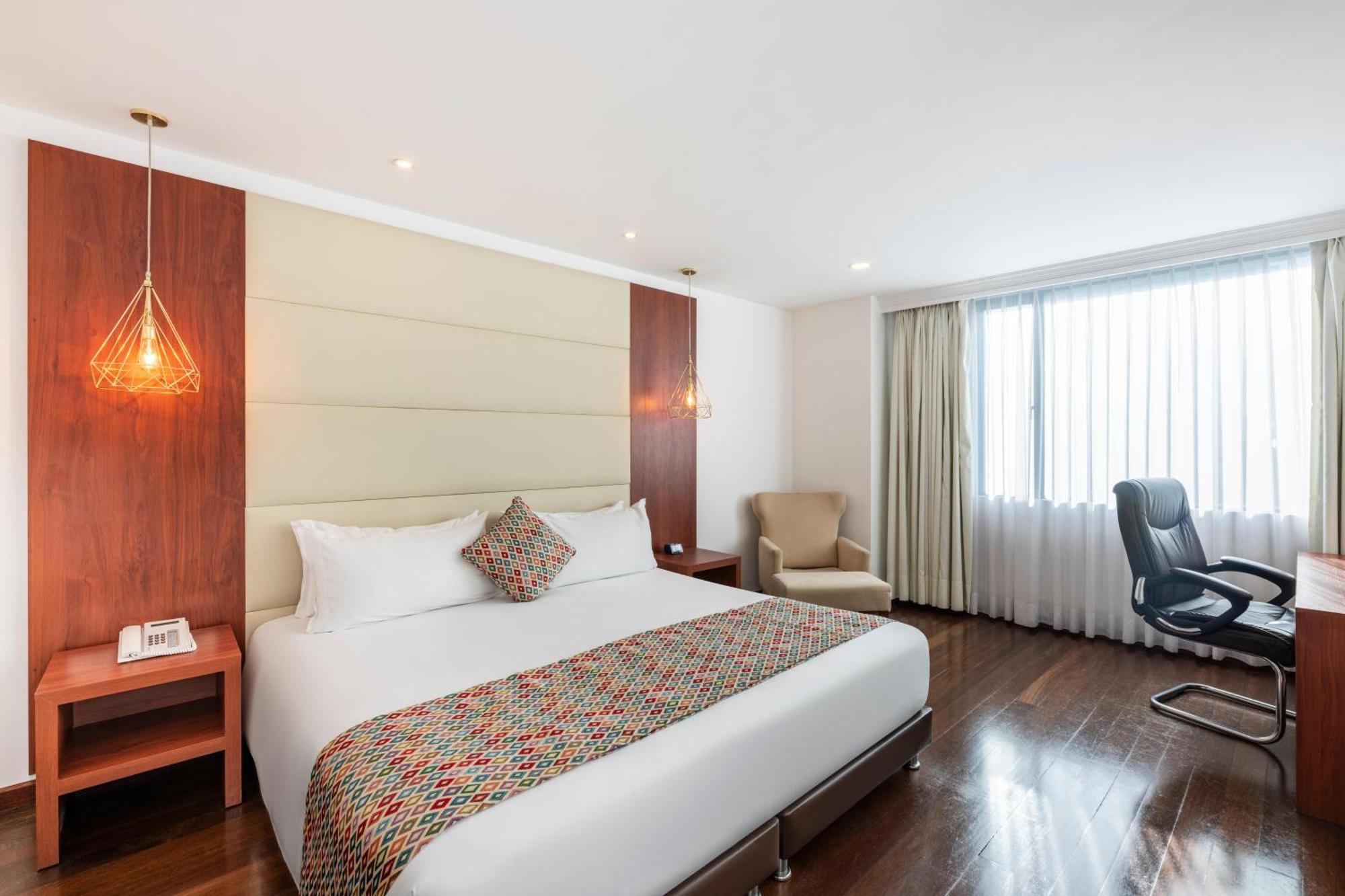 Executive Room