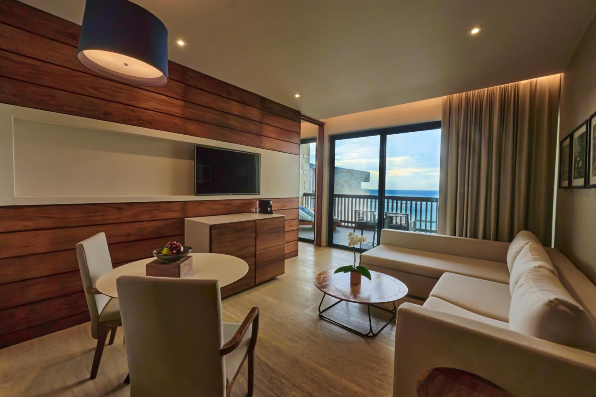 The Elixir Suite Plunge Pool