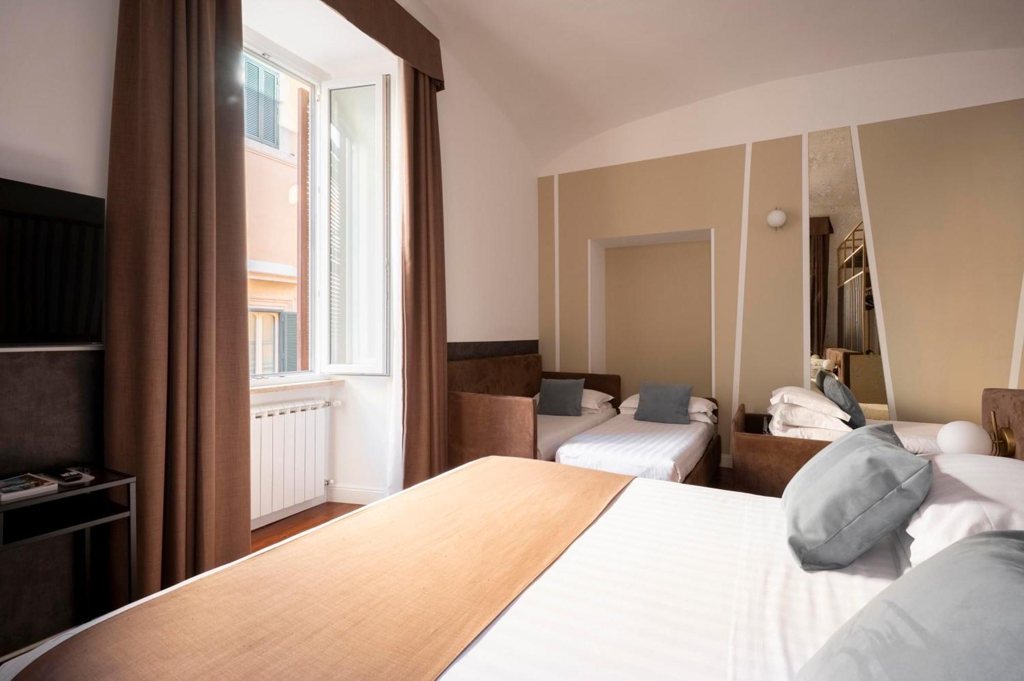 Deluxe Family Suite