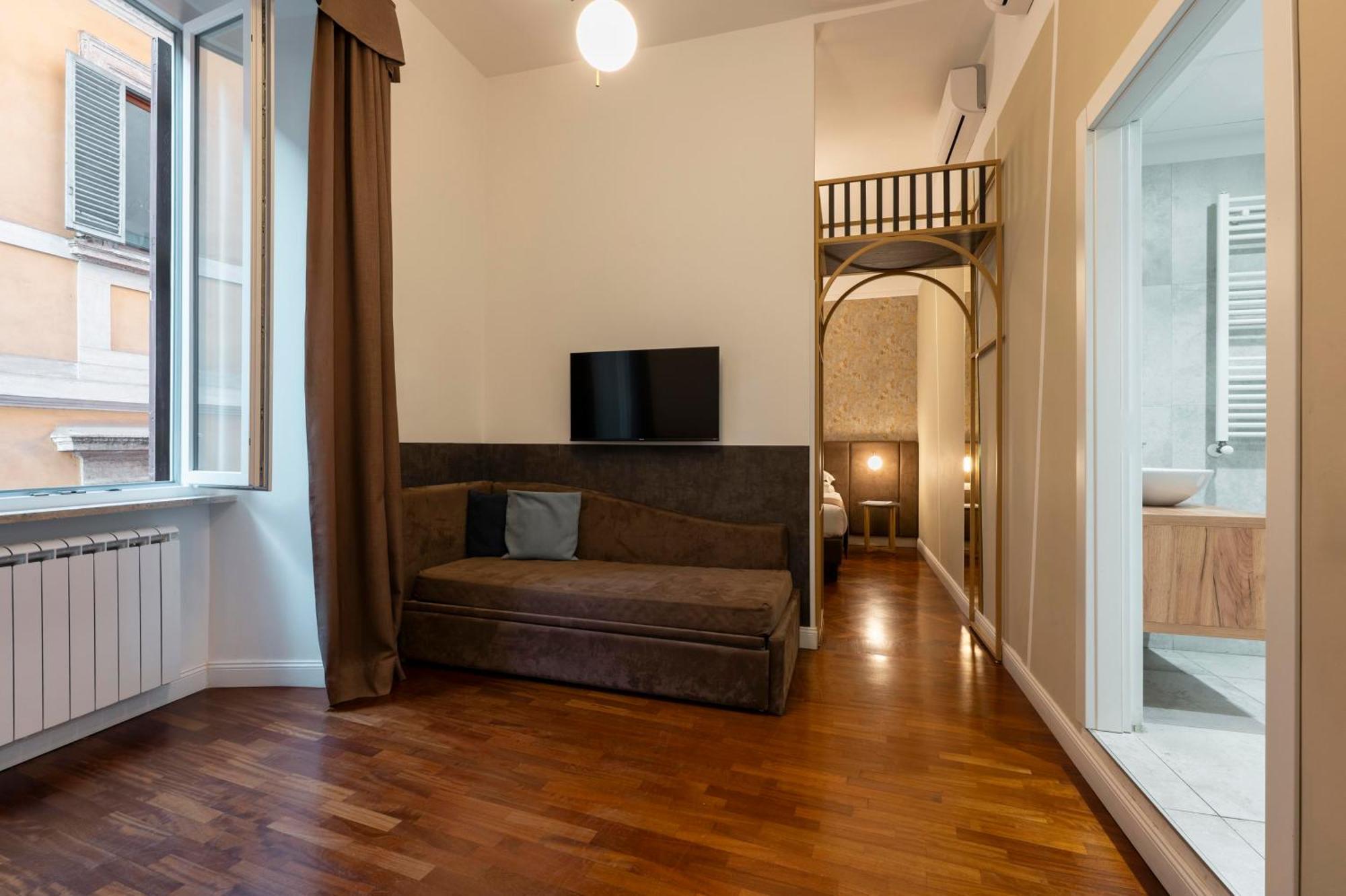 Deluxe Family Suite