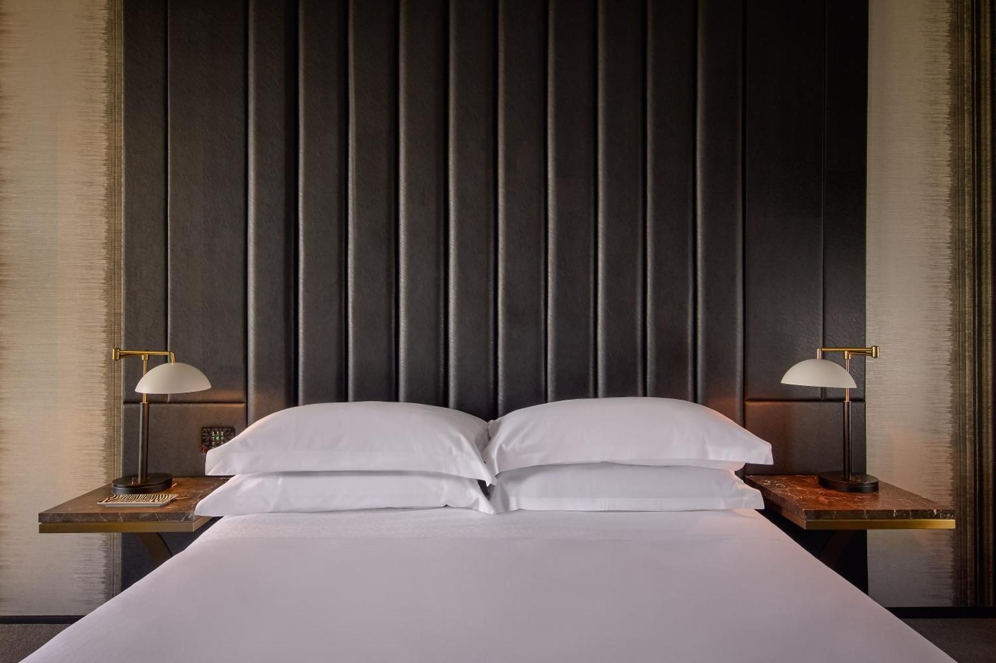 Emporium Suite with Free Wifi